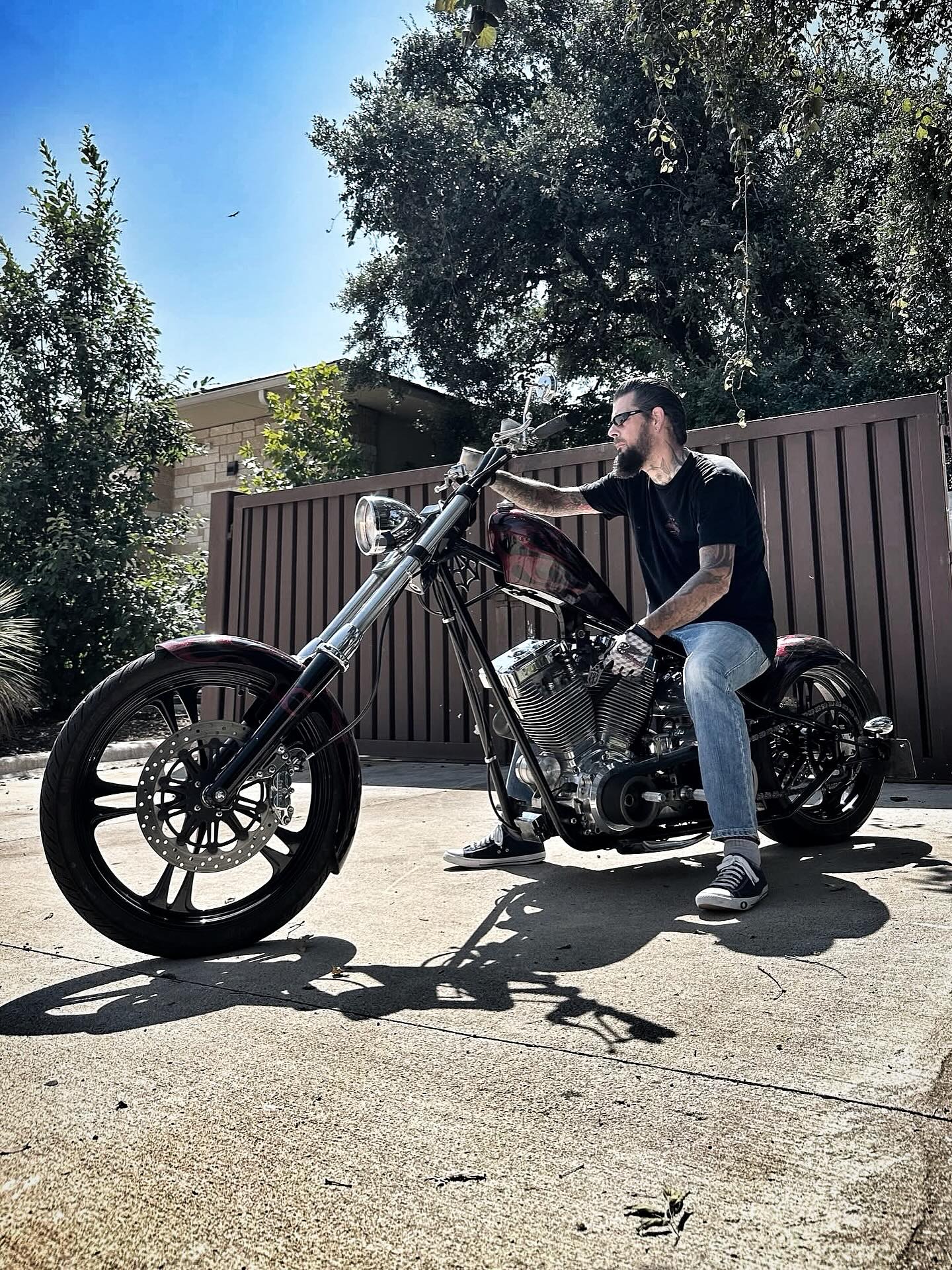 I just got this Beautiful 2006 @westcoastchoppers El Diablo Rigid 