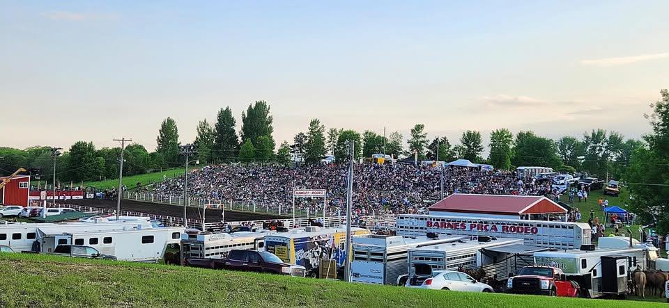 Barnes PRCA Rodeo | Peterson IA