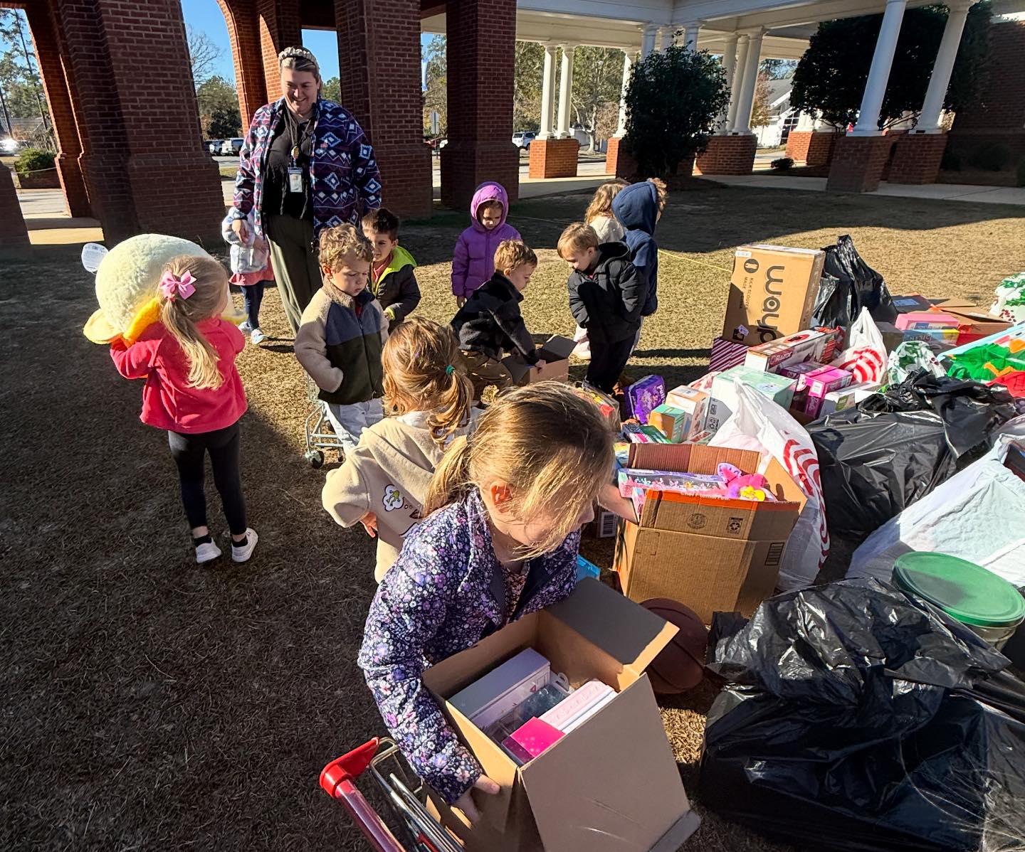Holy Comforter Episcopal... - Holy Comforter Episcopal School