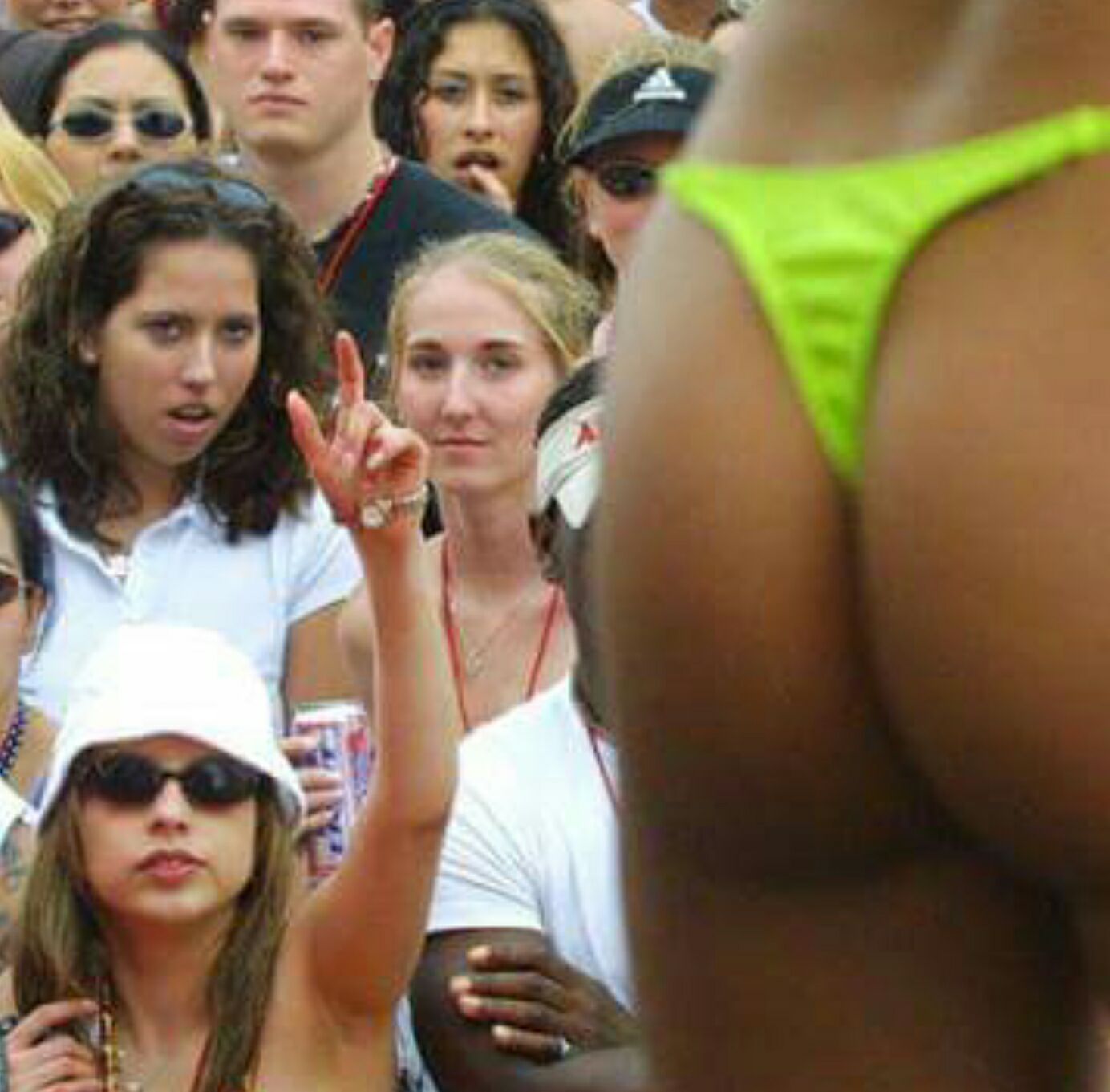 BuzzFeed - A look back at the pure insanity of spring break.