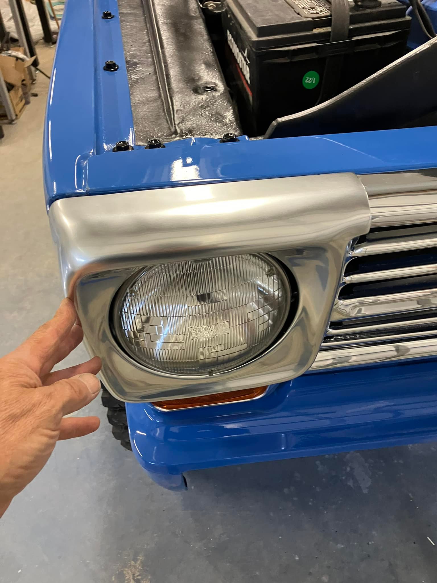 1970-73 Camaro Headlight Mounting Bucket LH