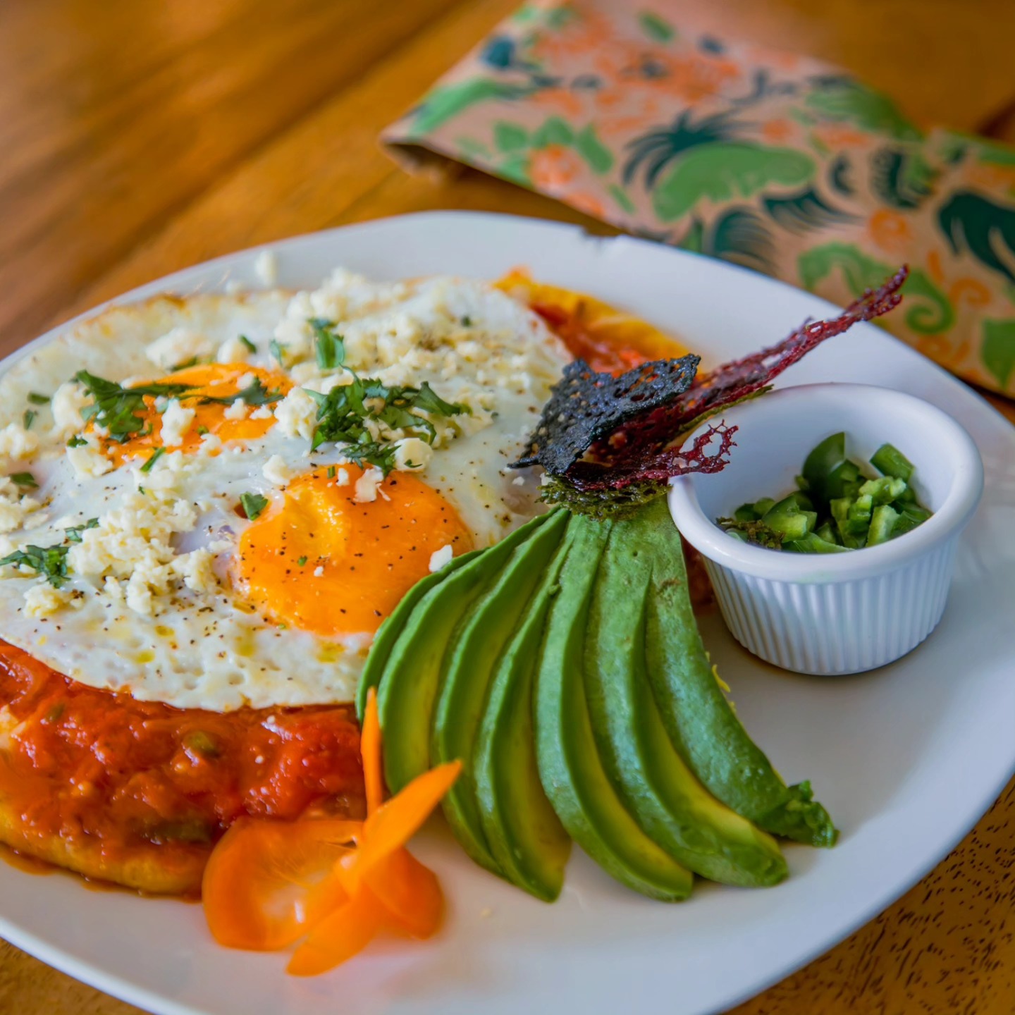 Roots Bakery & Café | Sámara