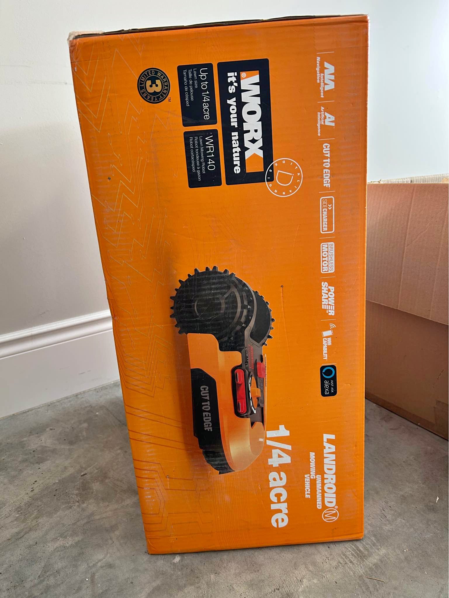 WORX landroid WR140 - Lawn Mowers - Corner Brook, Newfoundland and ...