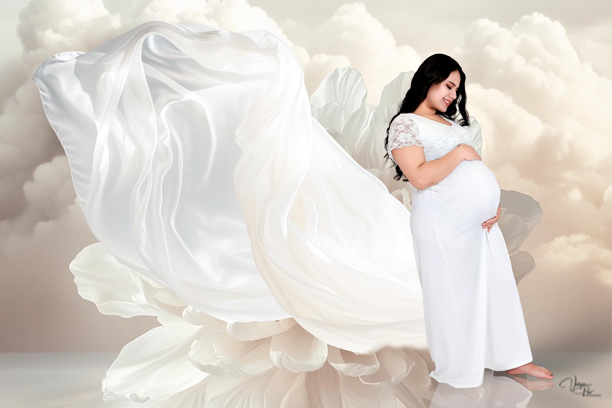 Vargaspro - “La maternidad es el arte de dar vida a pequeños milagros