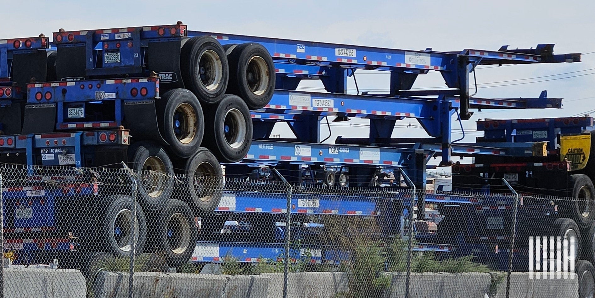 Pier - -- New FMC probe of ocean carriers restricting chassis for ...