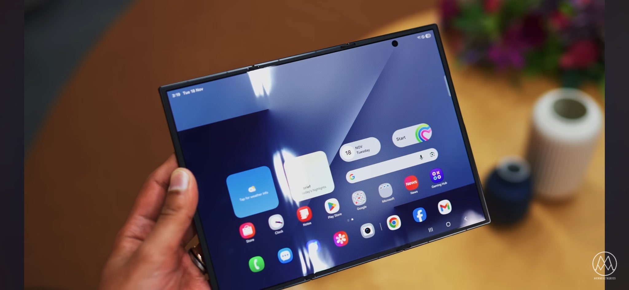 Tech Overwatch - The Galaxy Z TriFold still has a pretty... | Facebook