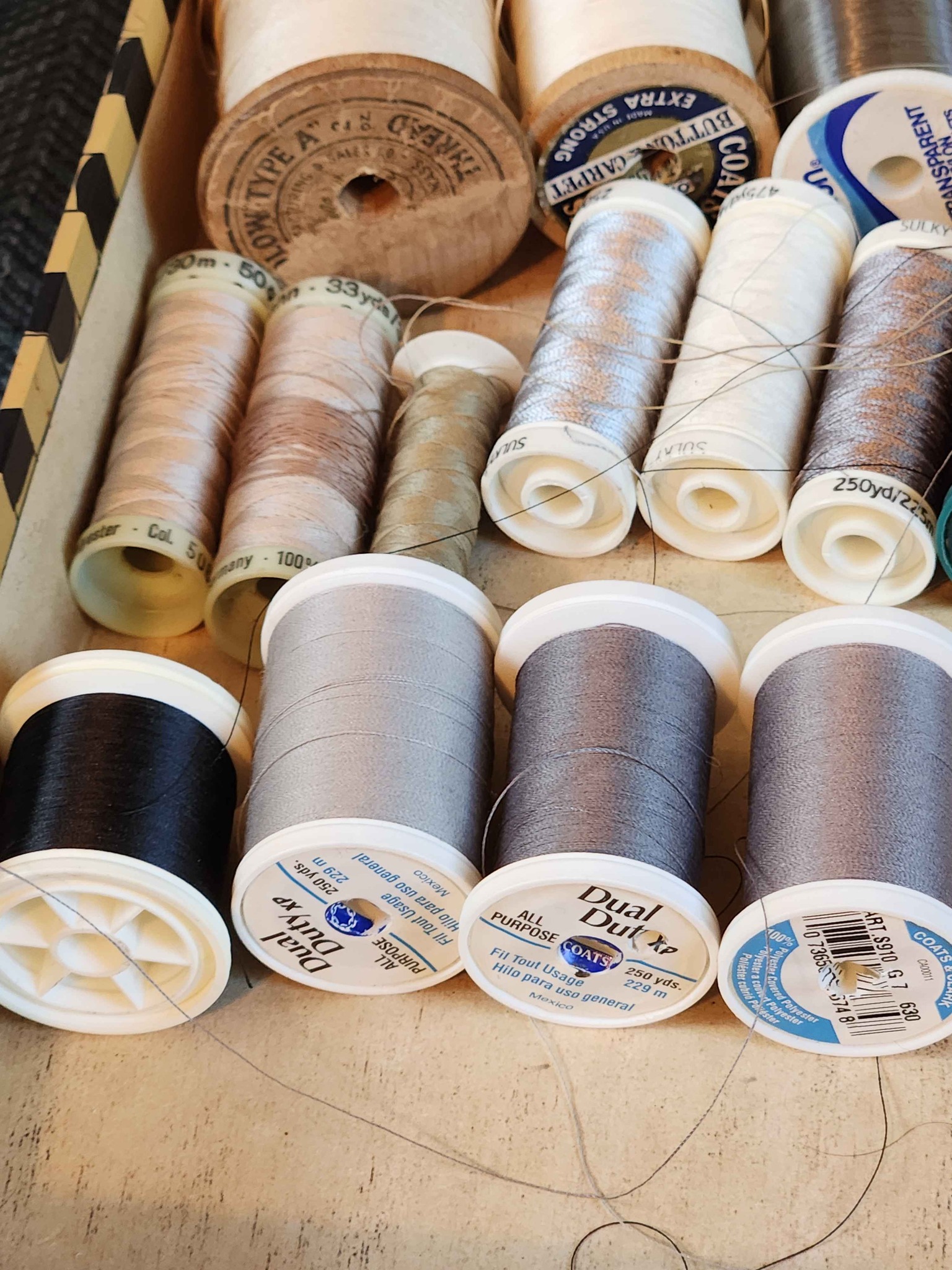 Lot of Neutral Thread - Sewing - Portland, Oregon | Facebook ...