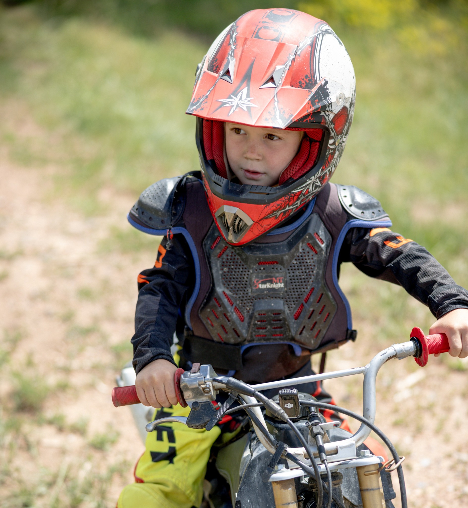 free bike helmets bozeman mt Freego Ultralight Safety Adjustable E-Bike Riding Helmet, Red A large Freetown Rambl Bike Helmet Review