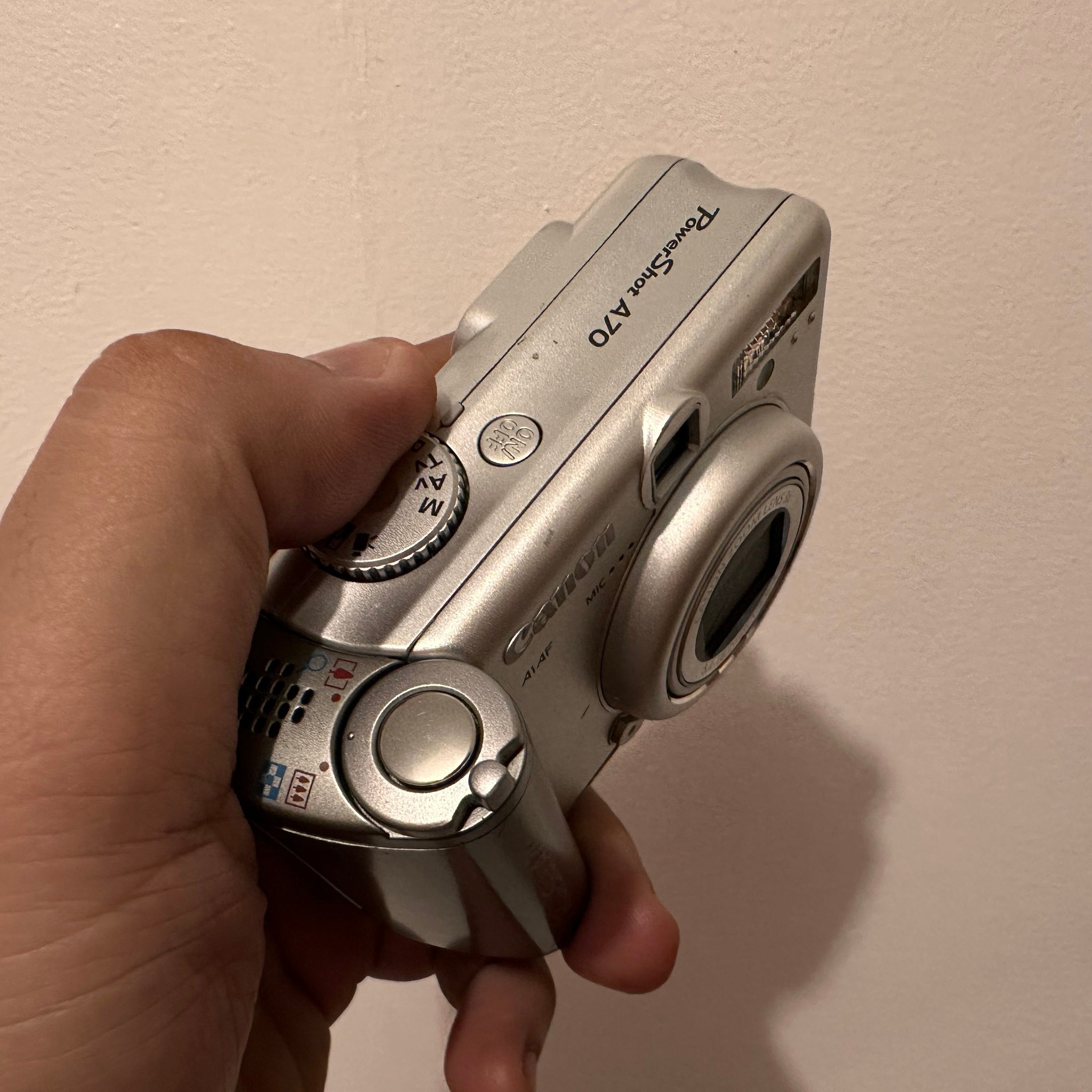 Early Dibs Alert Canon PowerShot A70 3.2 Megapixels (no issue) P4 
