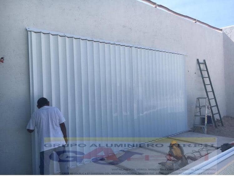 PROTEGE TU HOGAR O NEGOCIO CON... - Grupo Aluminiero Jireh A.