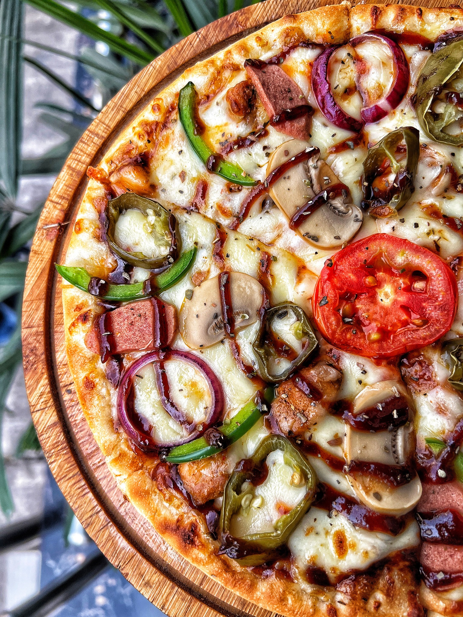 PAPIZZA - 🍕 PAPIZZA Pizza Love! 🍕 Perfect medium crust,... | Facebook
