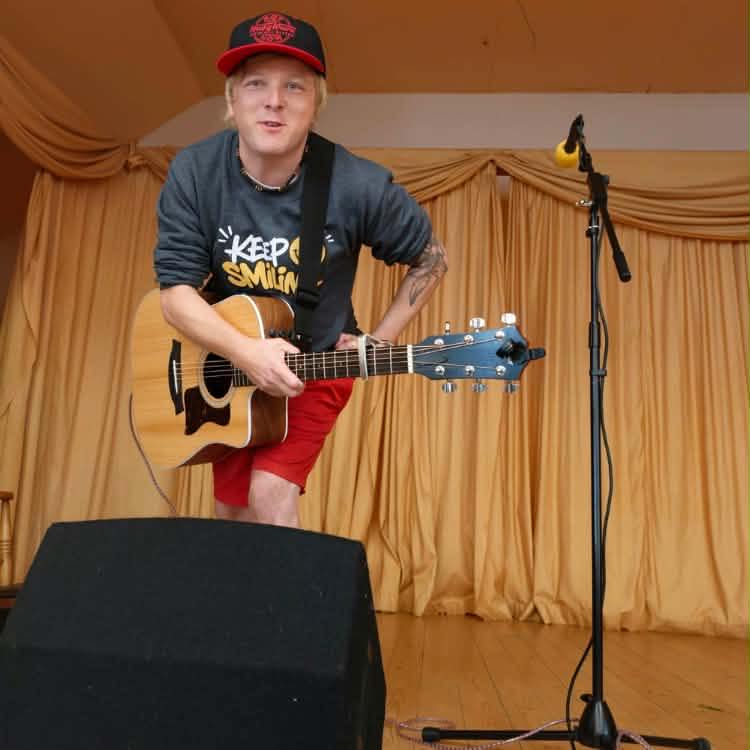 Righto folks I need your help! I am releasing this single called “Keep ...