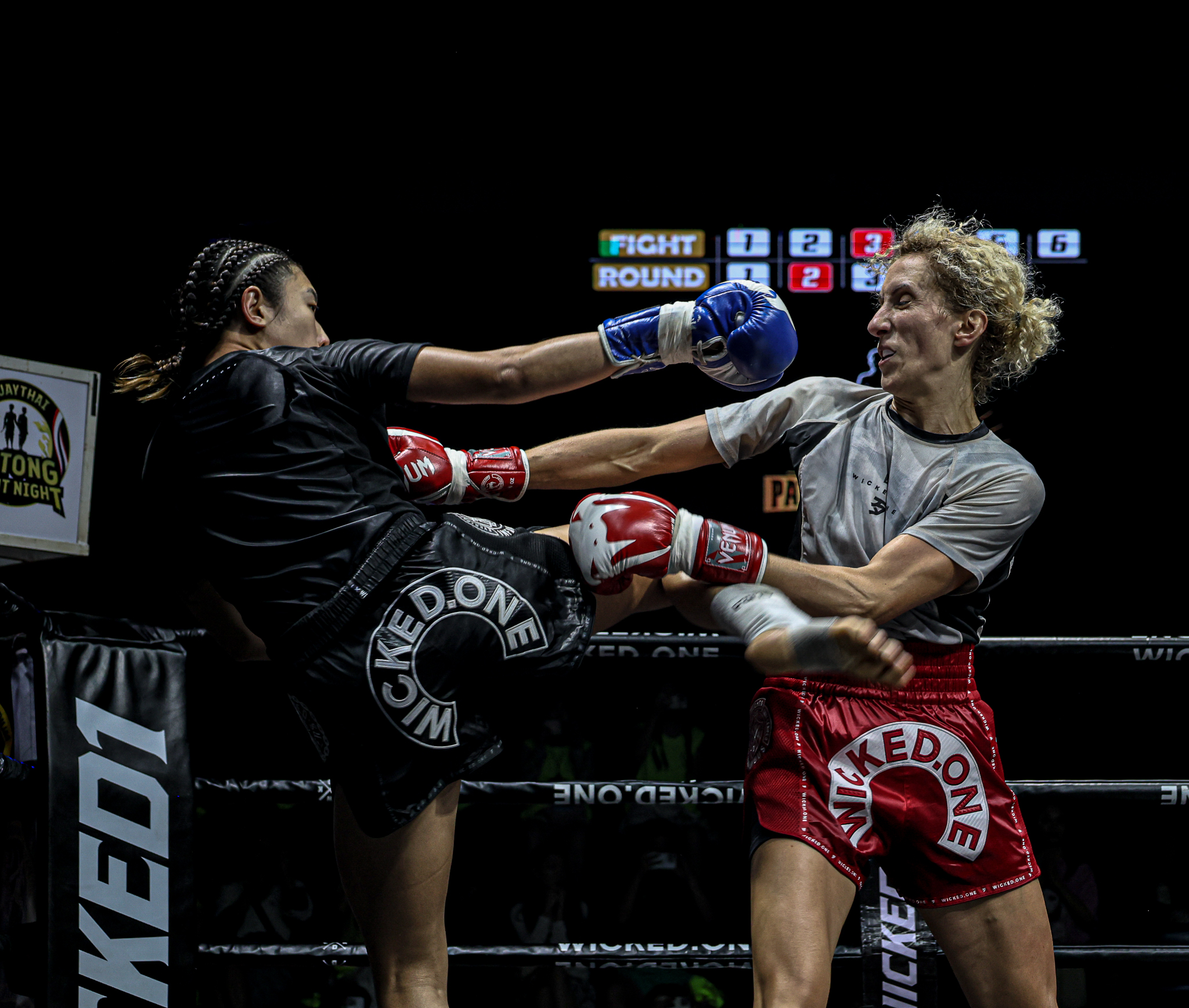 Patong Combat League MMA & Kickboxing -ป่าตอง คอมแบท ลีก