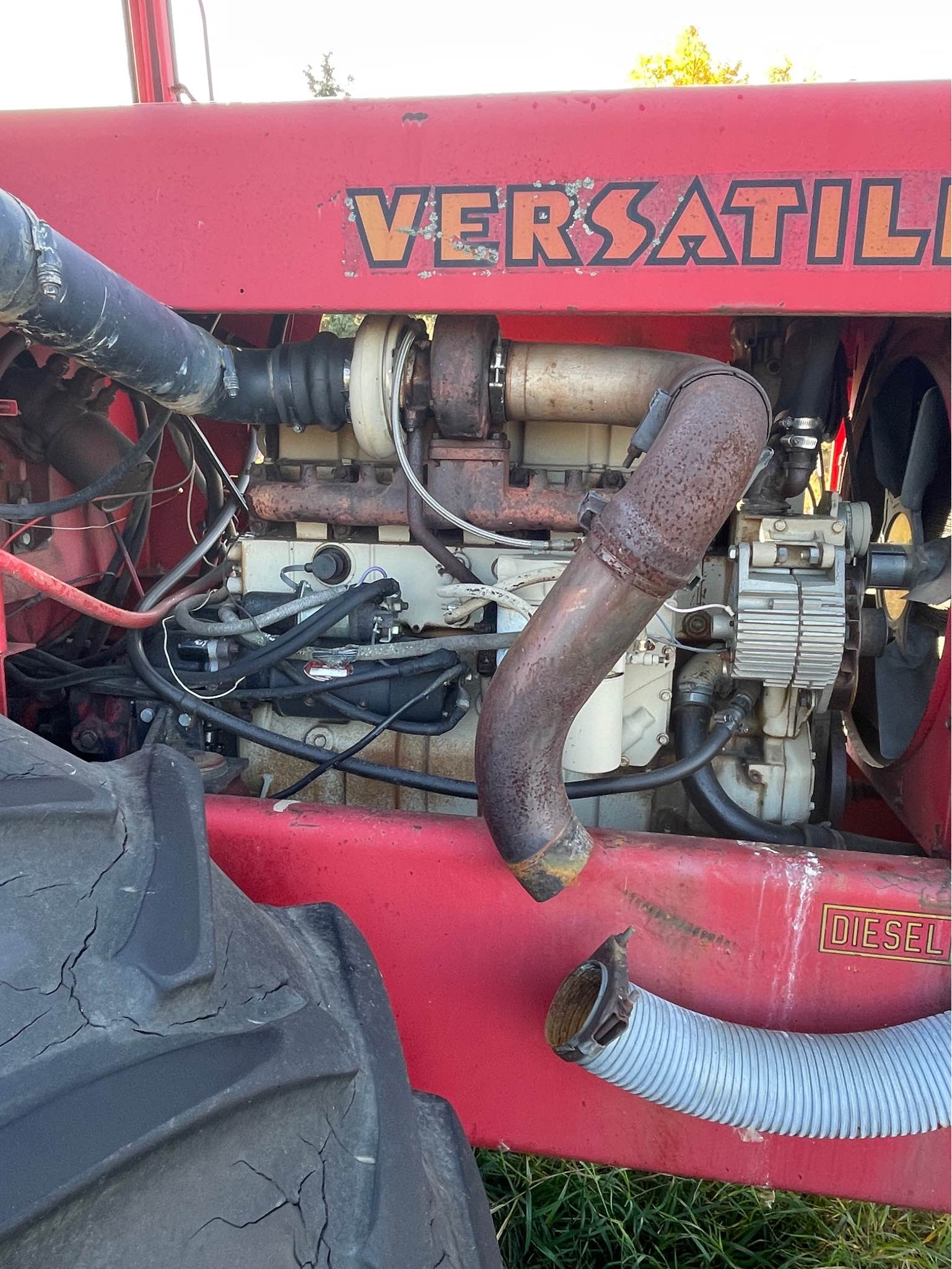 Versatile 700 with newer Cummins motor - Miscellaneous - Willingdon ...
