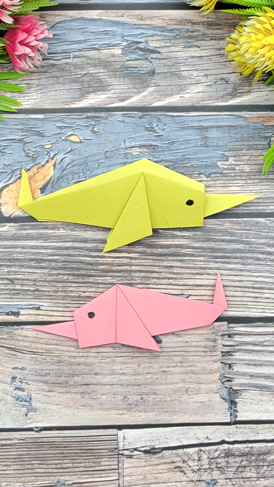 The Easiest Way to Fold a Paper Fish - Entertaining Arts | Facebook