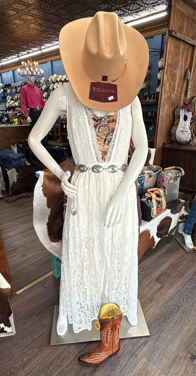 cowgirl maxi dress Classic Denim  Salt and Grace Boutique Fully lined Amazing Outfits | Fall bohemian