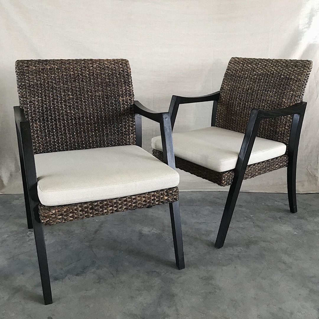 judestudio.bkk Black Cindy Chair เก้าอี้ผักตบชวา ขาไม้...