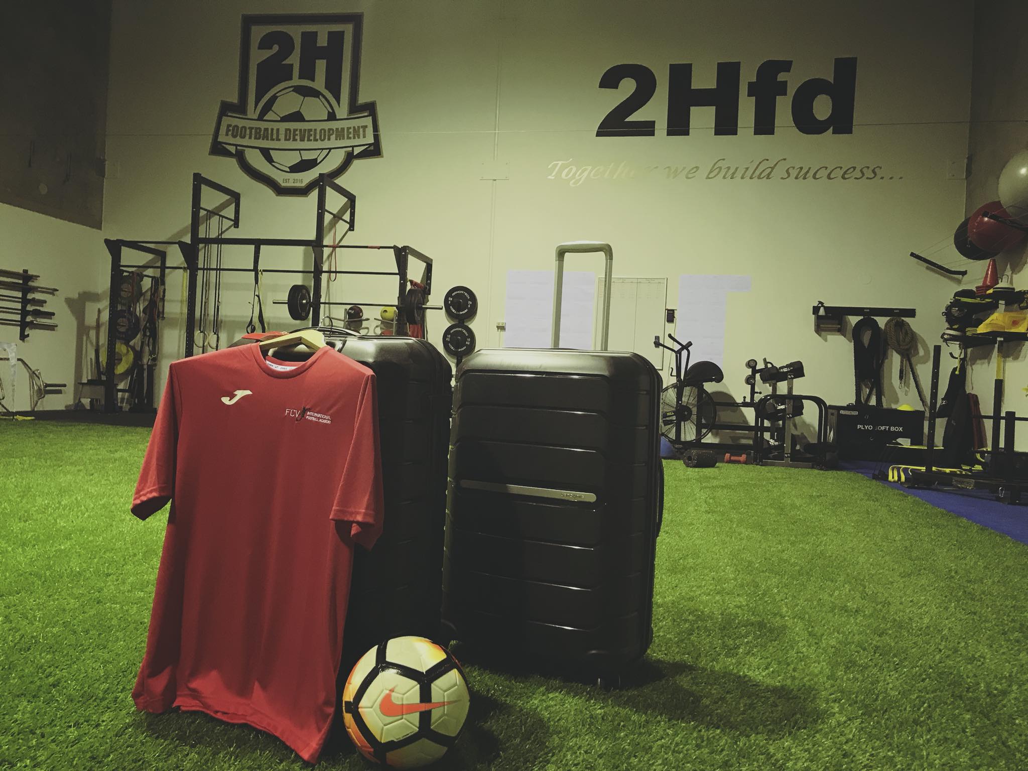 2 Halfs Football Development