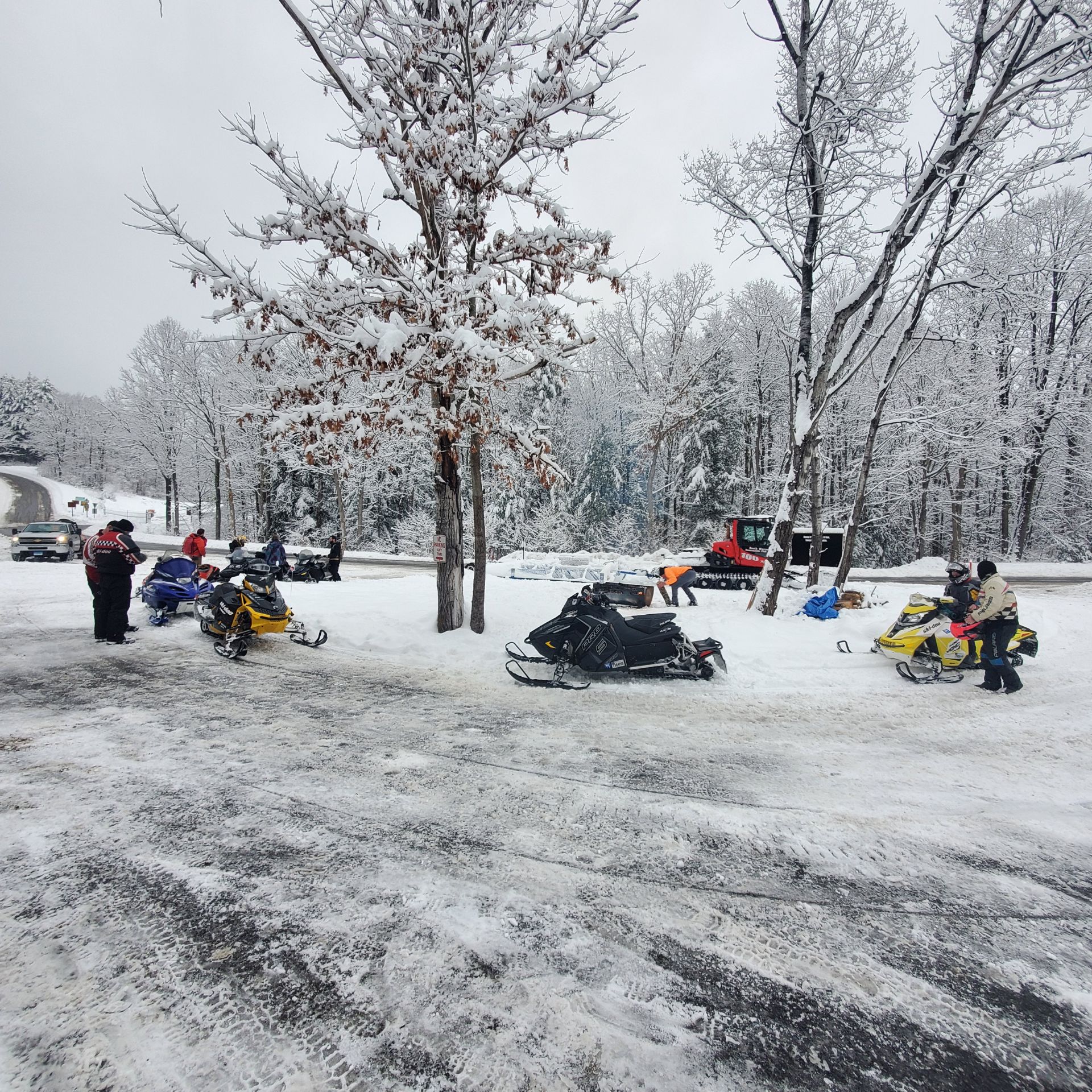 South Warren Snowmobile... - South Warren Snowmobile Club
