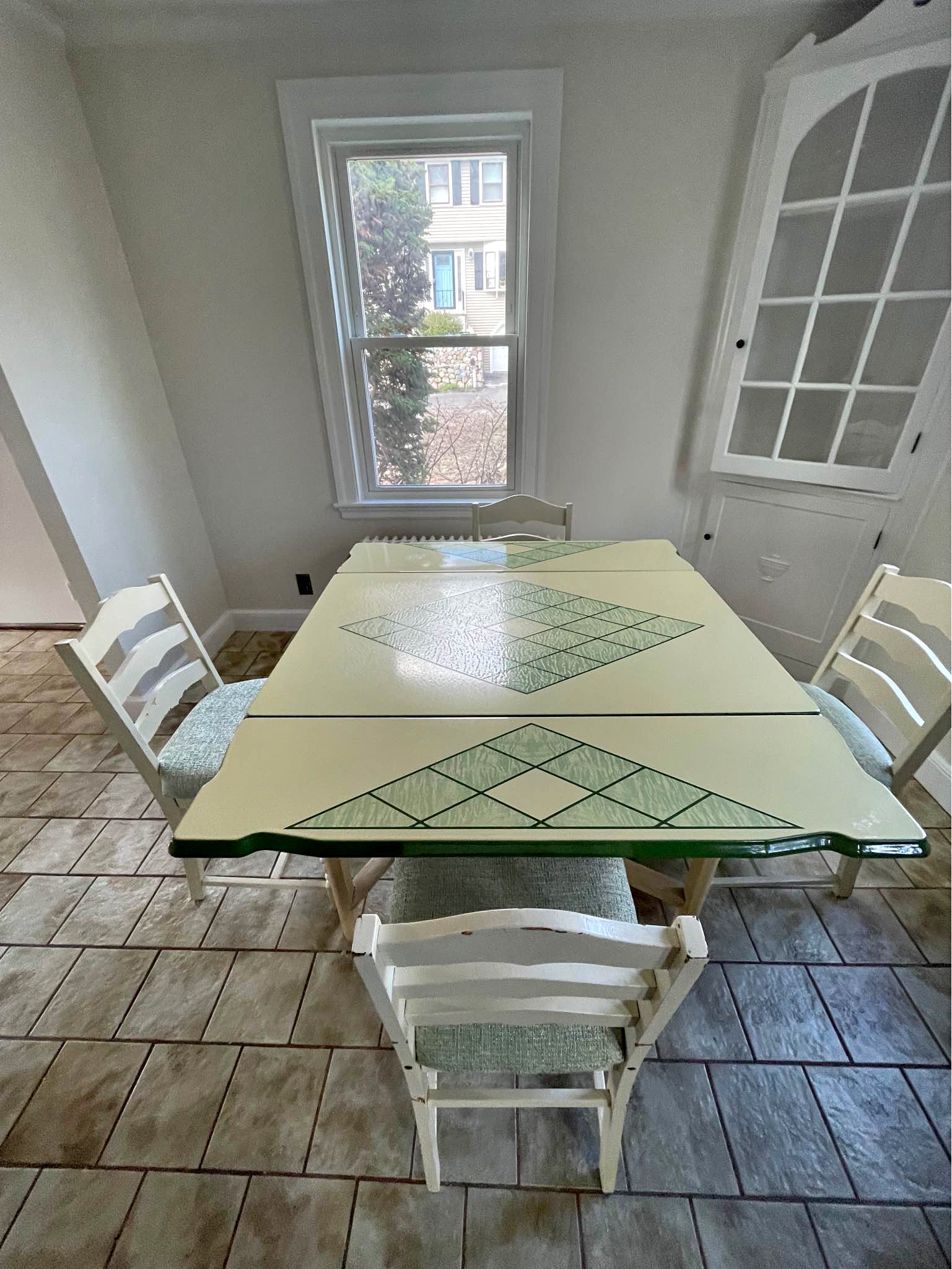 Unique table & chairs - Dining Tables - Medford, Massachusetts ...