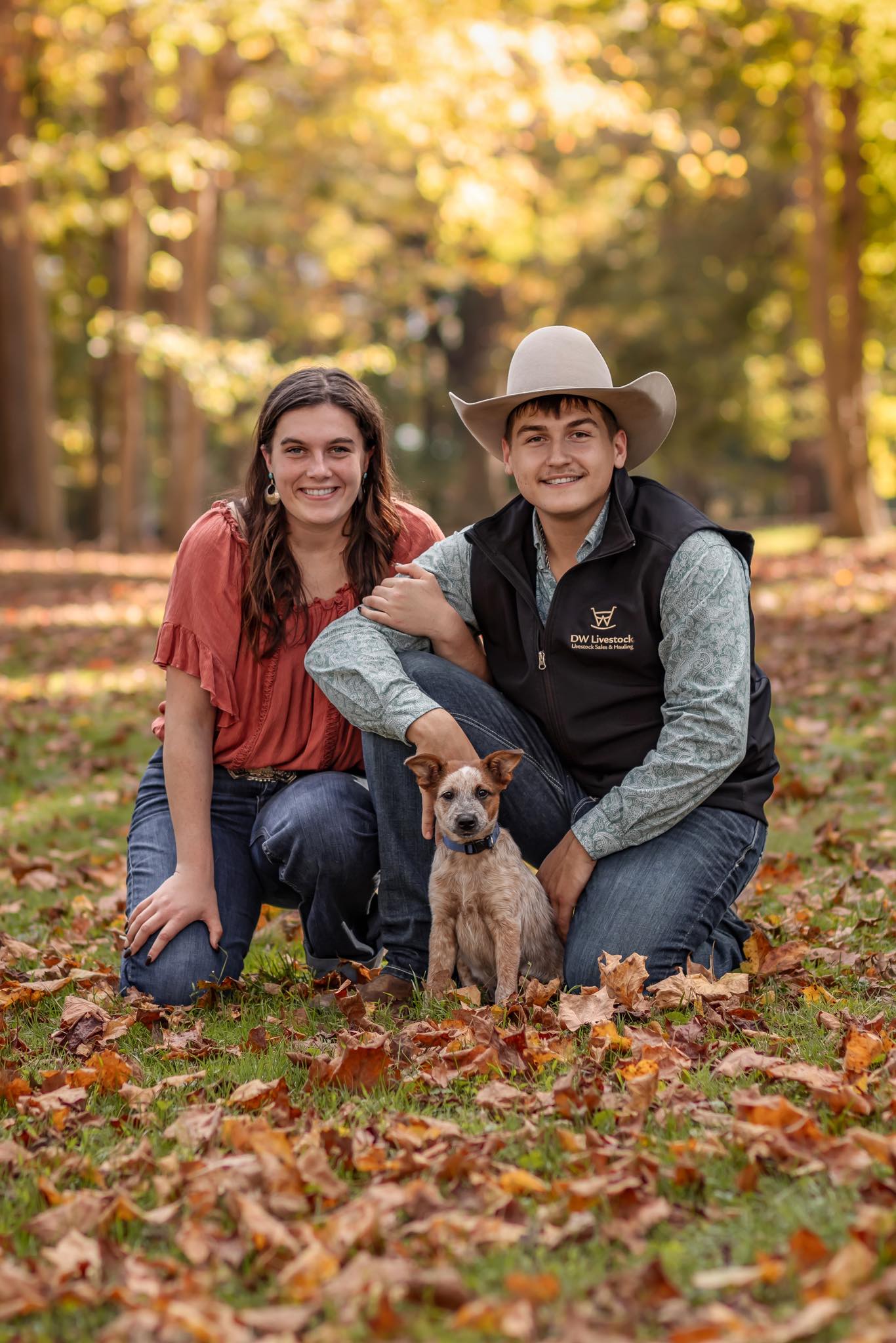randi.landis - DANE LILY + CINCH | Facebook