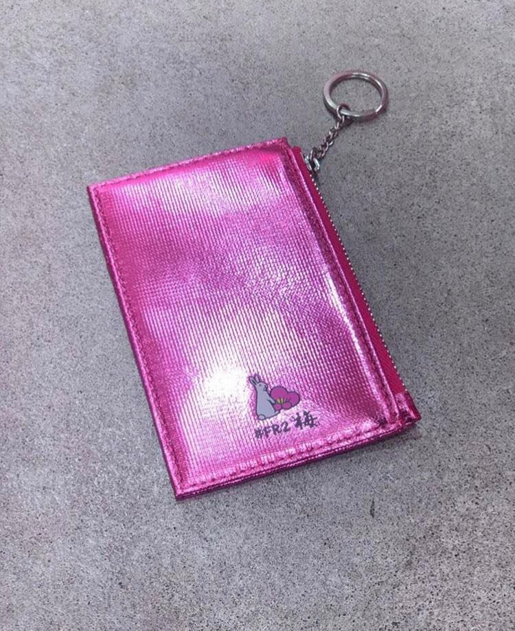 Fxxking Rabbits 🇯🇵東京店限定 #FR2梅 🐇 😍💁🏻‍♀️ Eco fur pouch