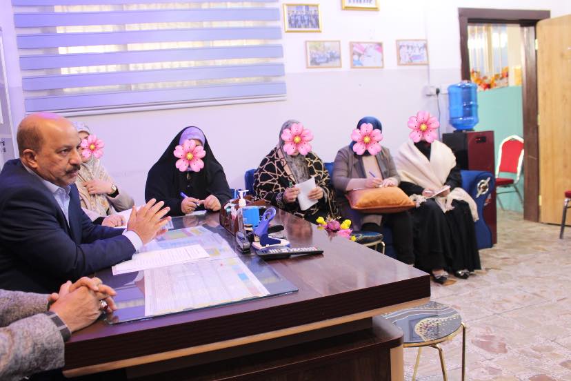 مدرسة - التُراب عن الإمام جعفر بن محمد عليه السلام قال : ما هبت الريح ...