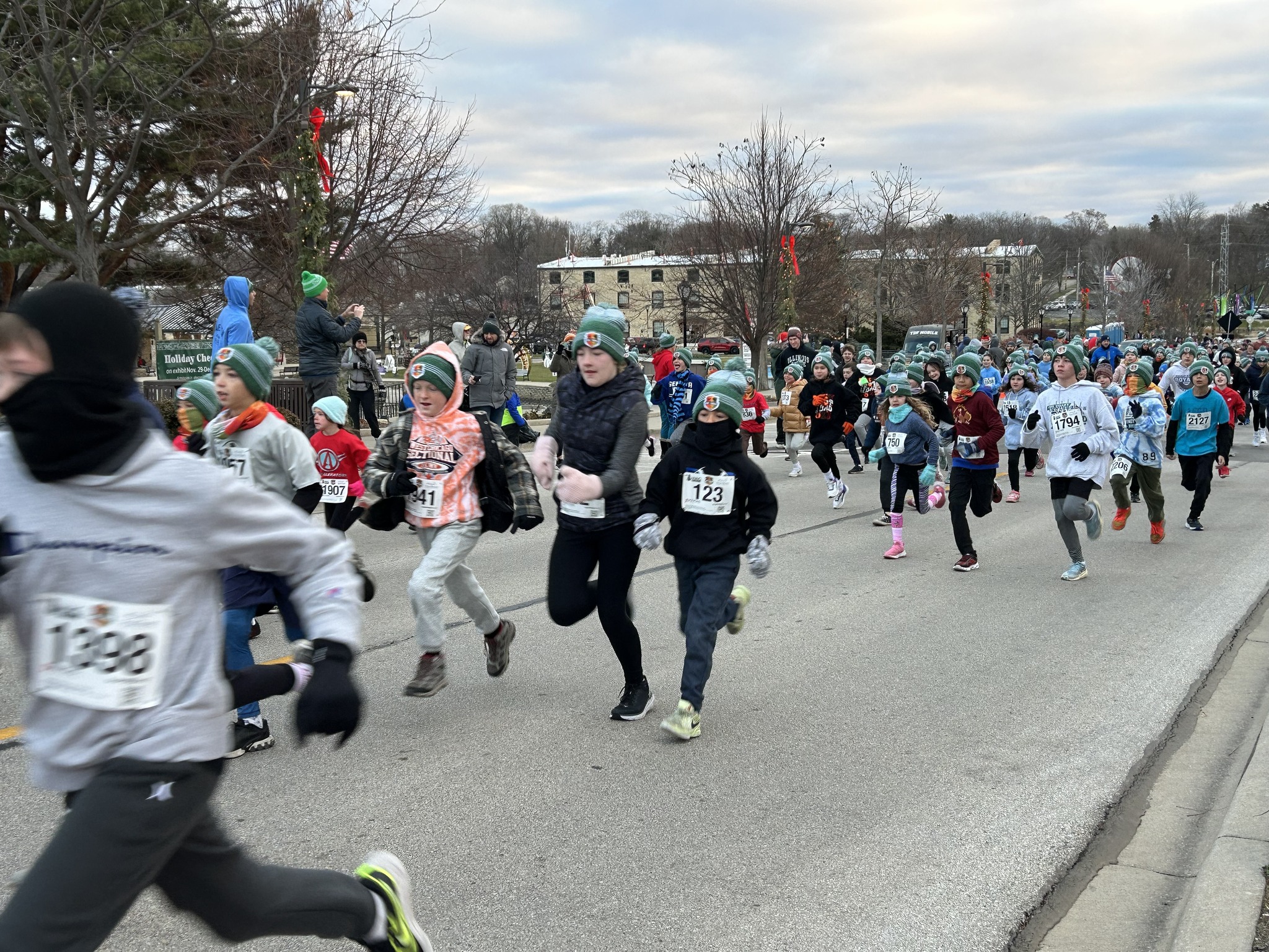 Fox River Trail Runners added a... - Fox River Trail Runners