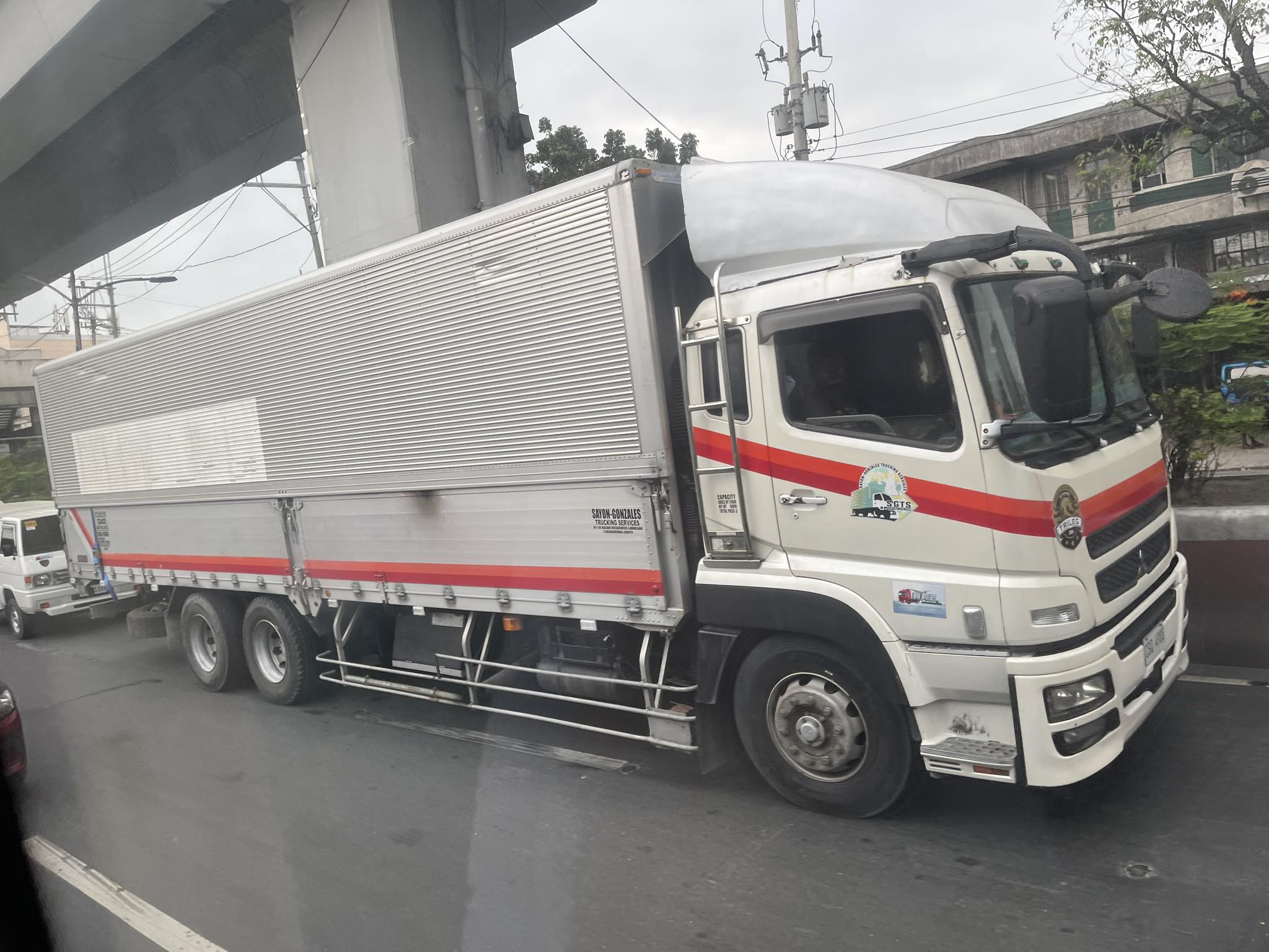 Mitsubishi Fuso SuperGreat brochure JPN '07 FP,FU,FV Series