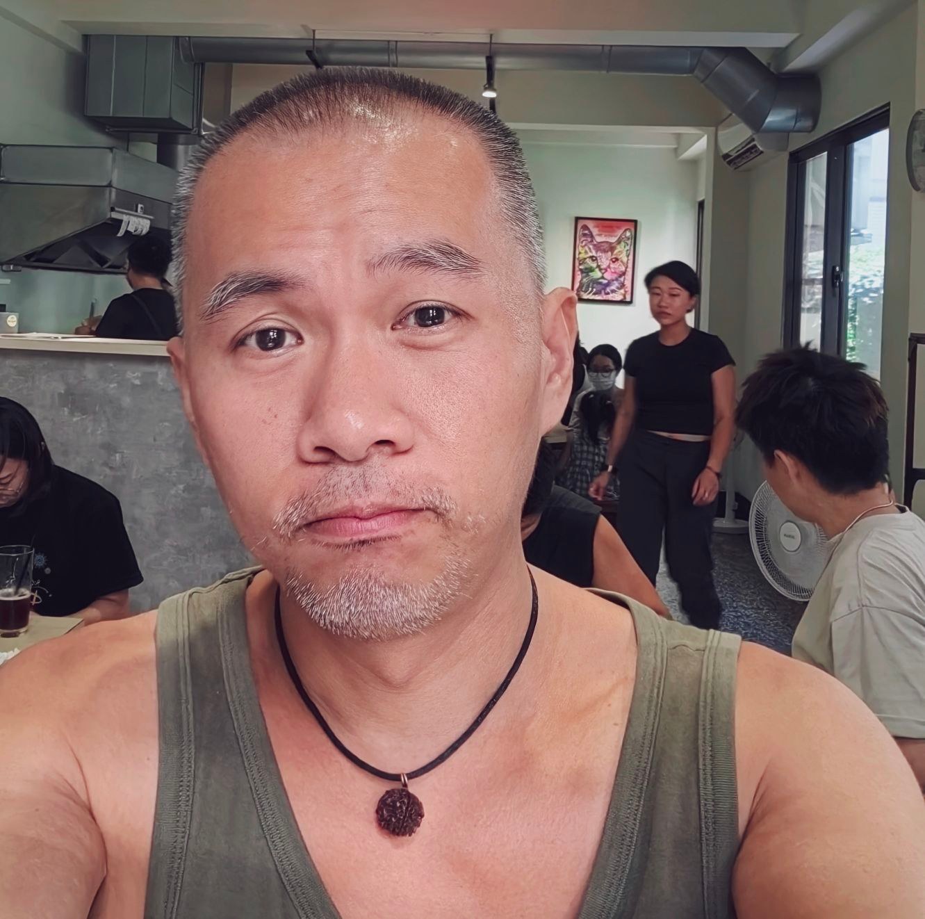 宋瑞文 - 「荷蘭的夜市長對性產業專區，可是有明確倡議的，沈伯洋要提夜市長，想學阿姆斯特丹，就別想跳過性專區。」 | Facebook