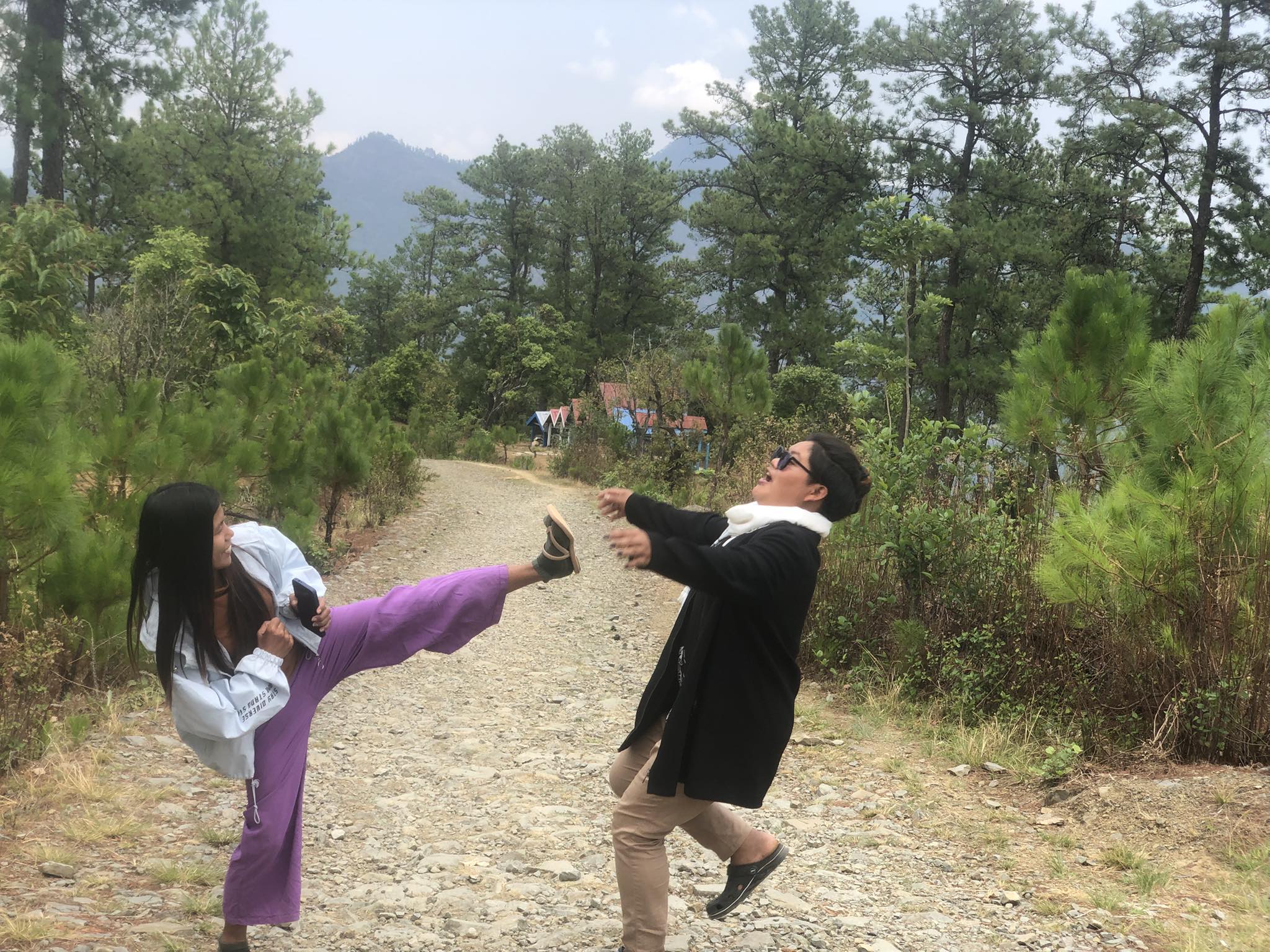 C Bil Zaathang
