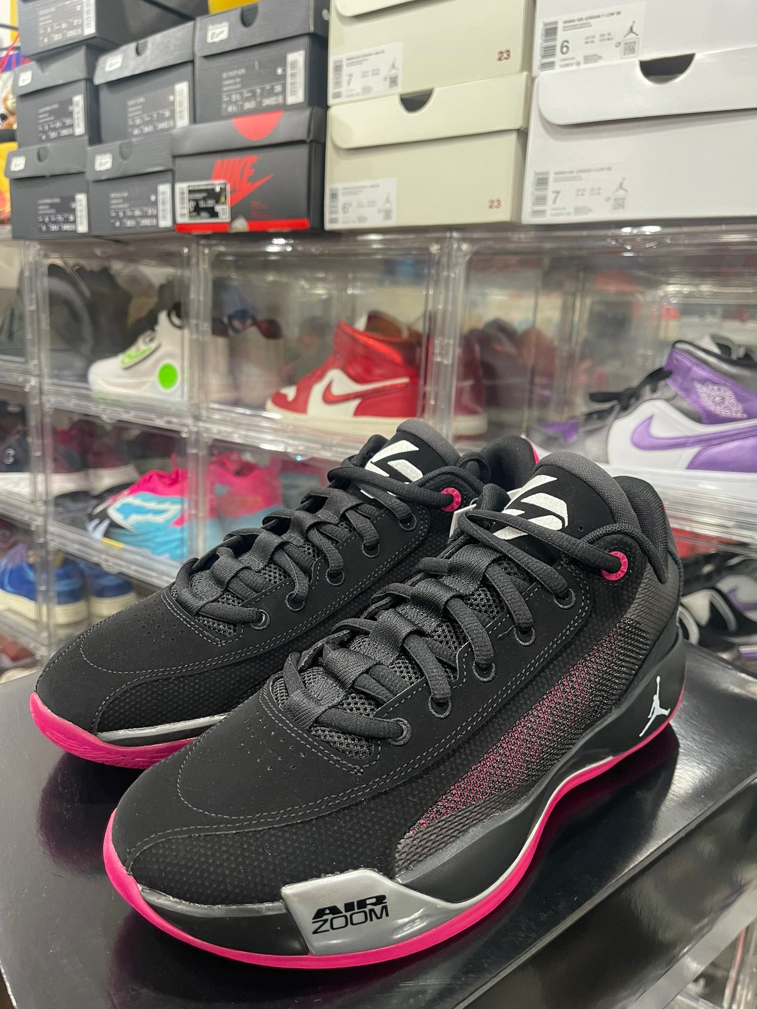 Jordan Courtside 23 28 available size #jordan #sneakers #court 
