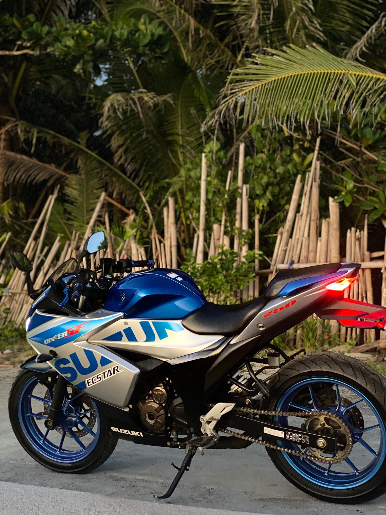 Suzuki Gixxer SF 250 Ecstar edition for sale