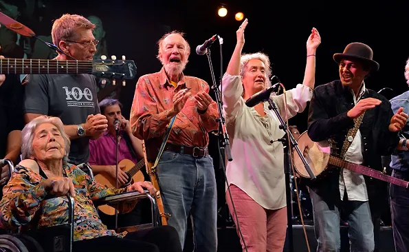 Terry - Toshi Seeger, Bob Santelli, Pete Seeger, Nora Guthrie, and Mike ...