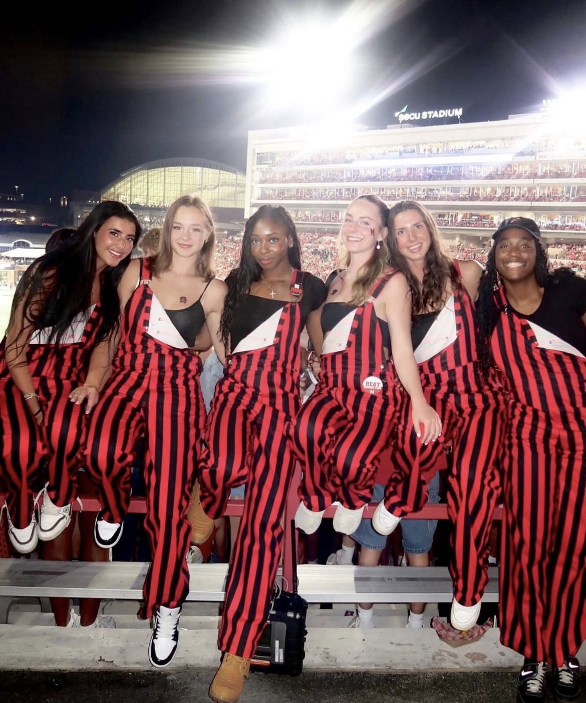 Terps supporting Terps 🐢 The Maryland women's basketball team was in the building for last nights game
