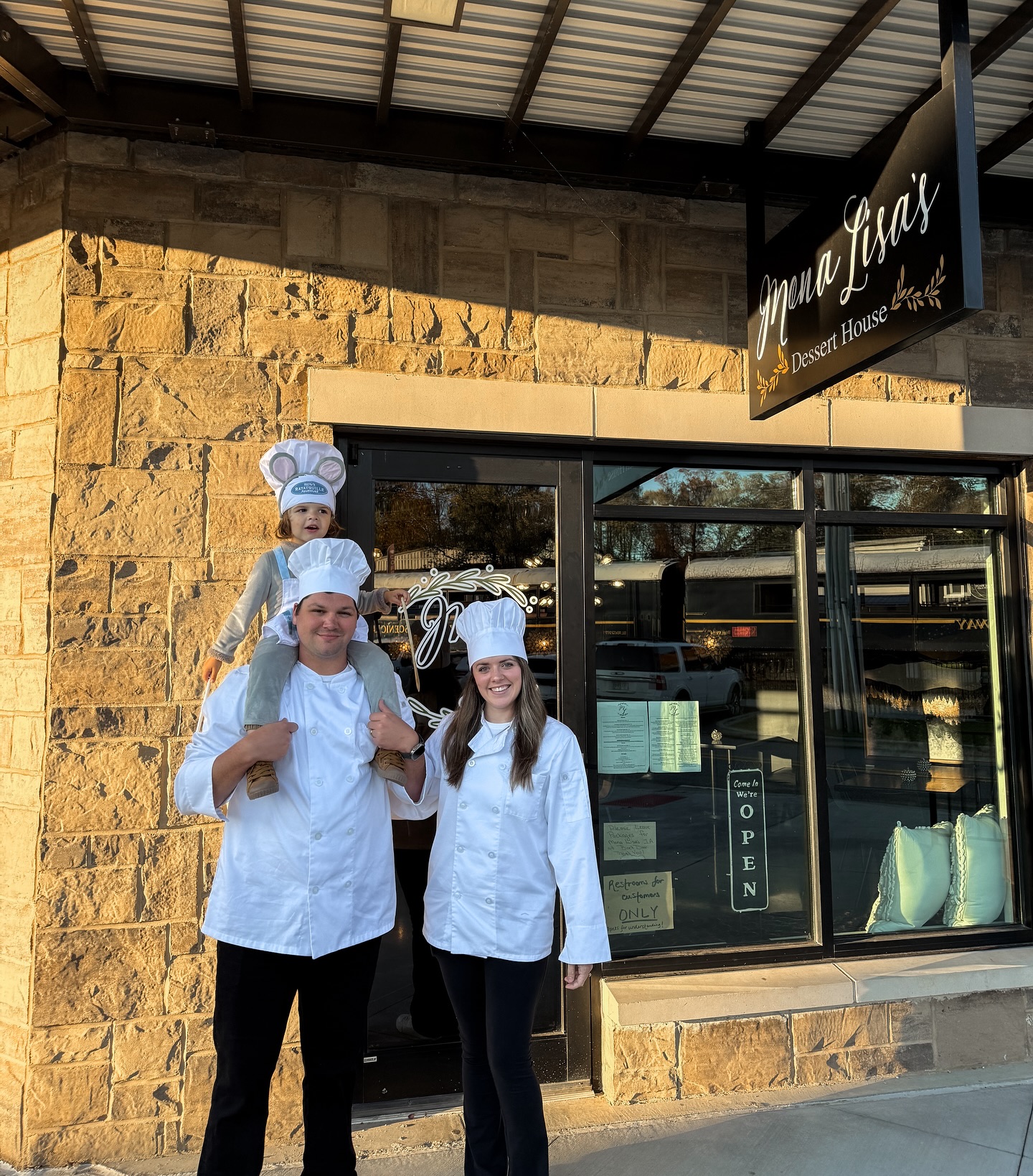 Mona Lisa’s Dessert House | Blue Ridge GA