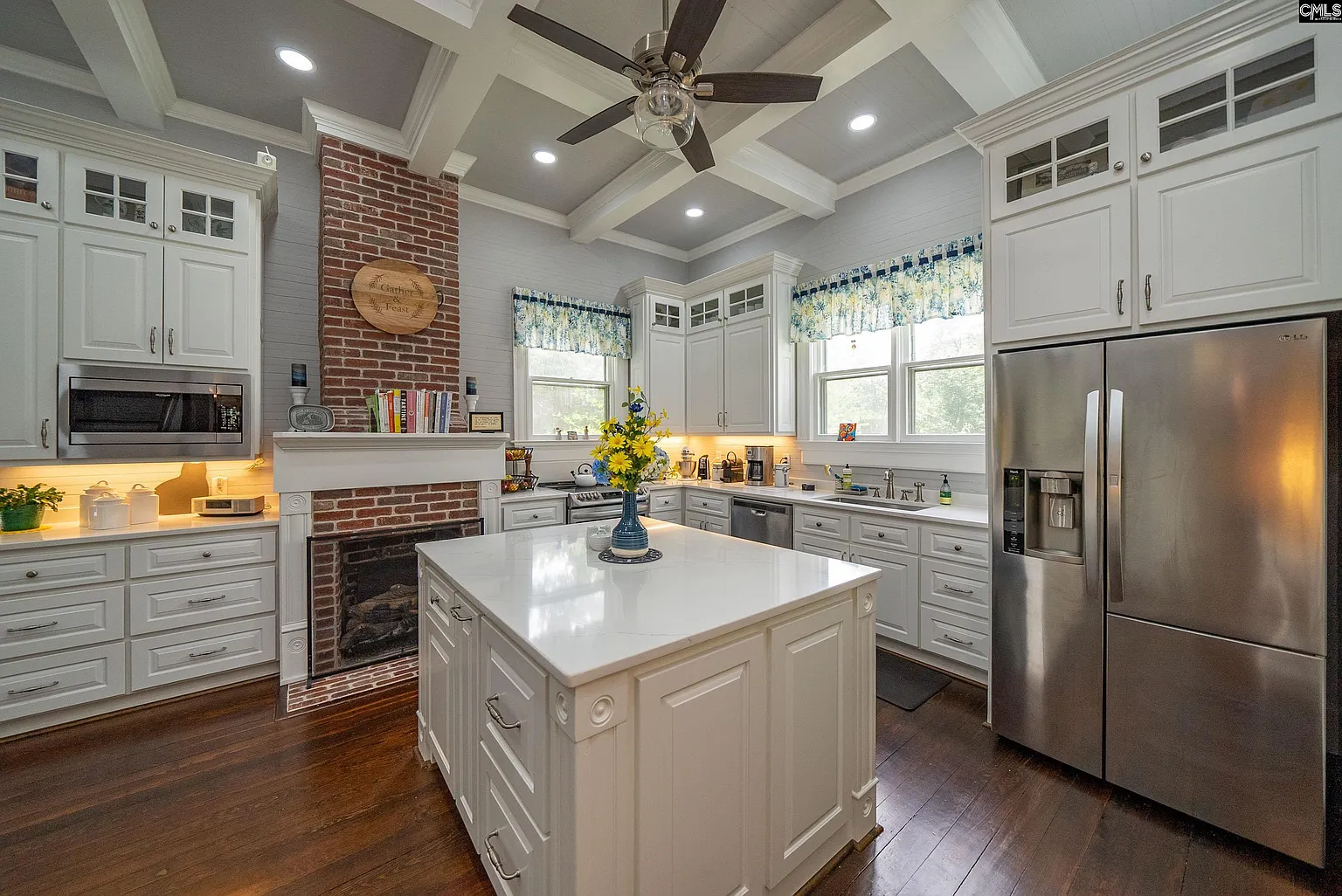 For - Sources/Photos In This Grouping: Keys Property Visuals, Metro ...