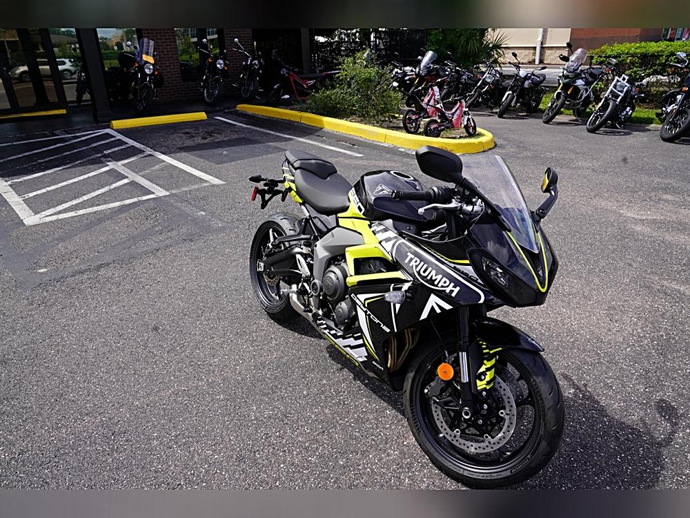 $9,495 2025 Triumph Daytona 660 wCustom Graphics $0