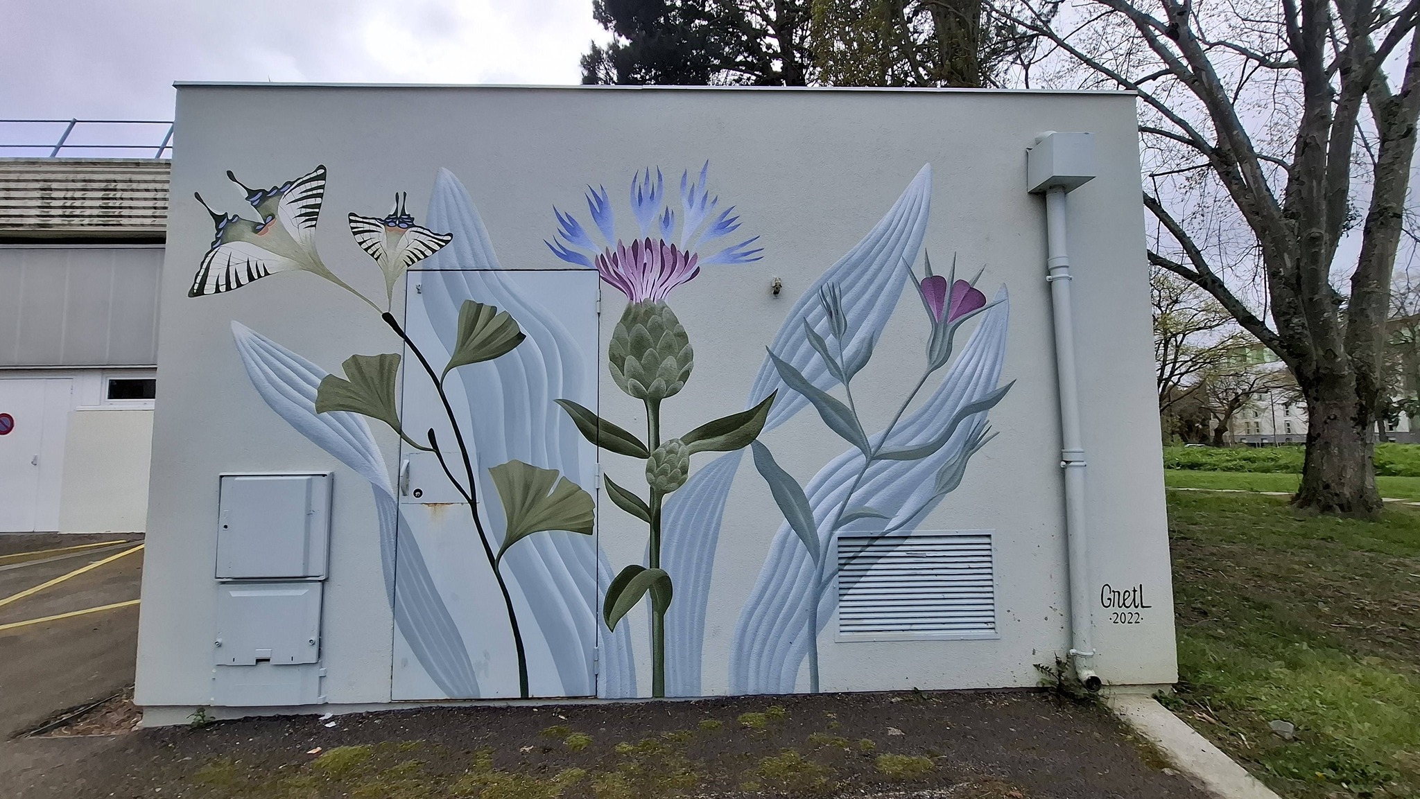 Magnifique peinture en 3D sur un transformateur, c t du gymnase de Belle Beille Merci GretL pour ce chef d uvre