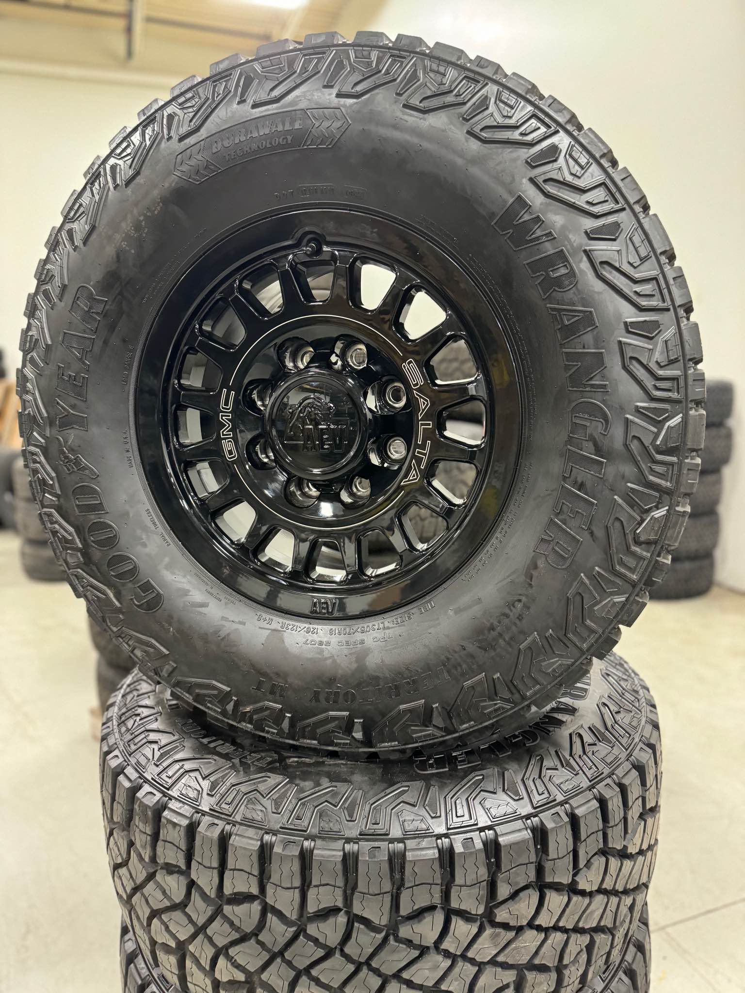 Brand New Sets of 5 OEM Chevy / GMC AT4 X 2500 HD / 3500 HD AEV Salta ...
