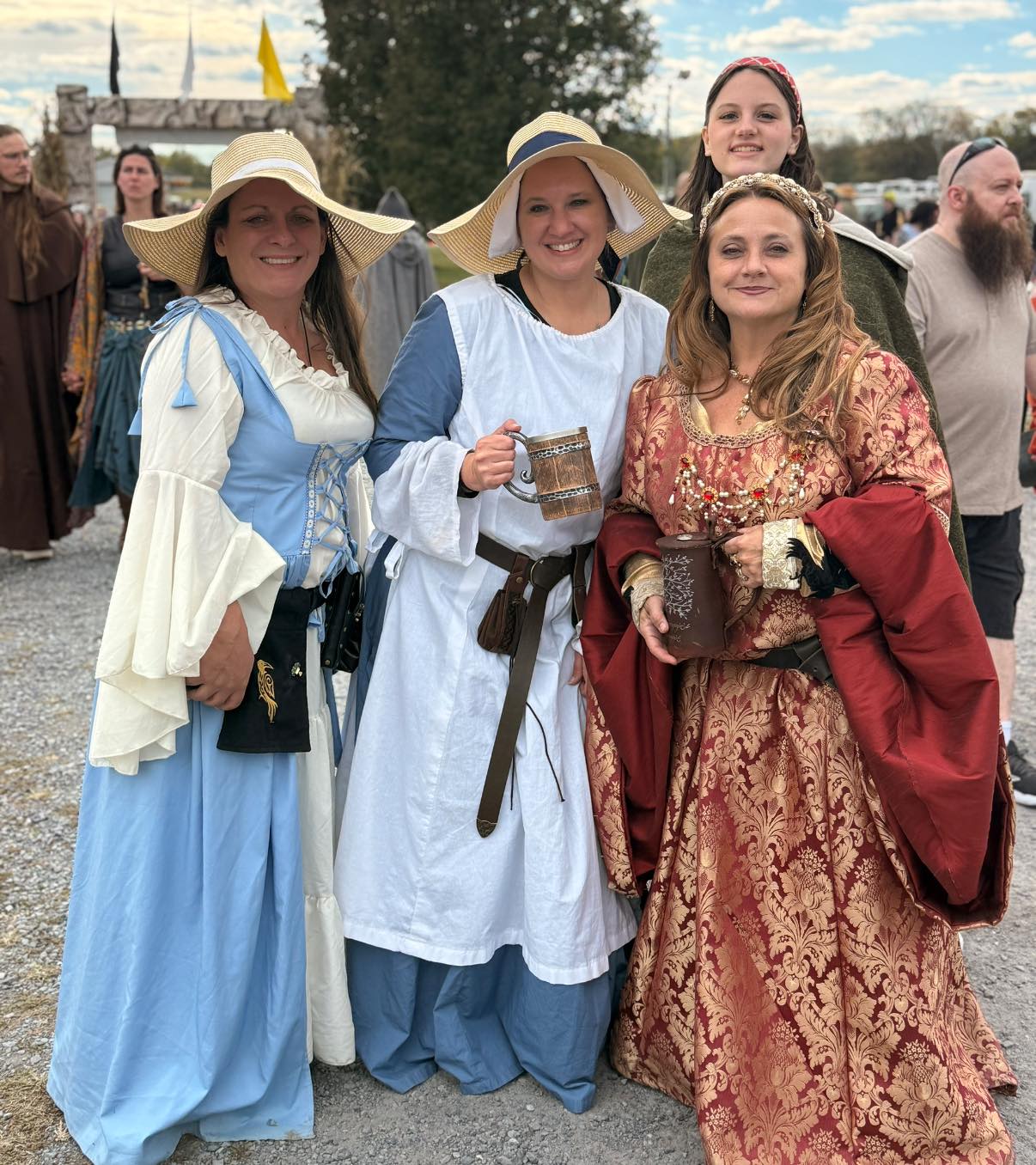 Ravenwood Faire - Ravenwood Faire added a new photo.