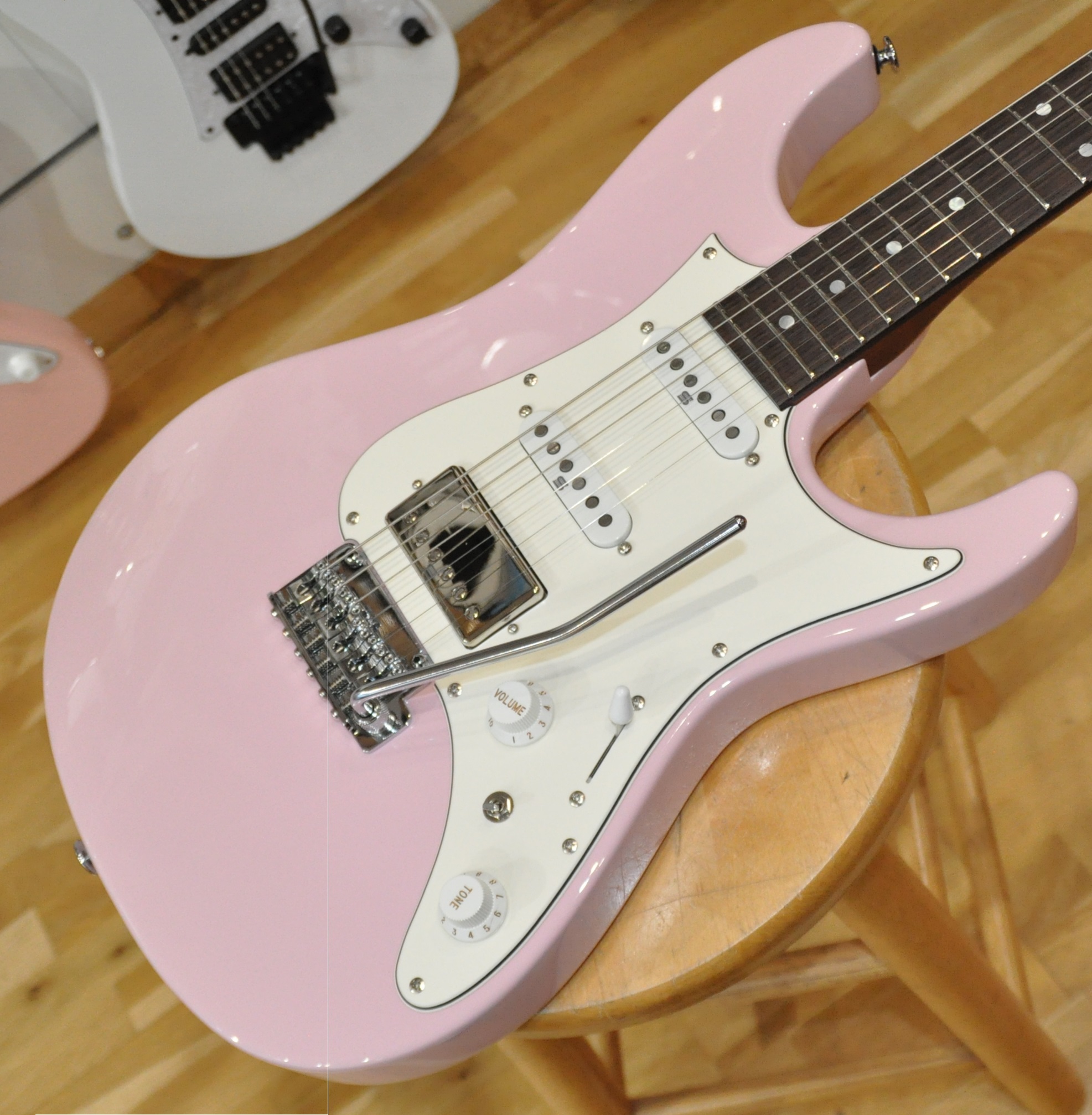 IBANEZ AZ2204NW PPK Pastel Pink / Prestige Made In Japan / 1799