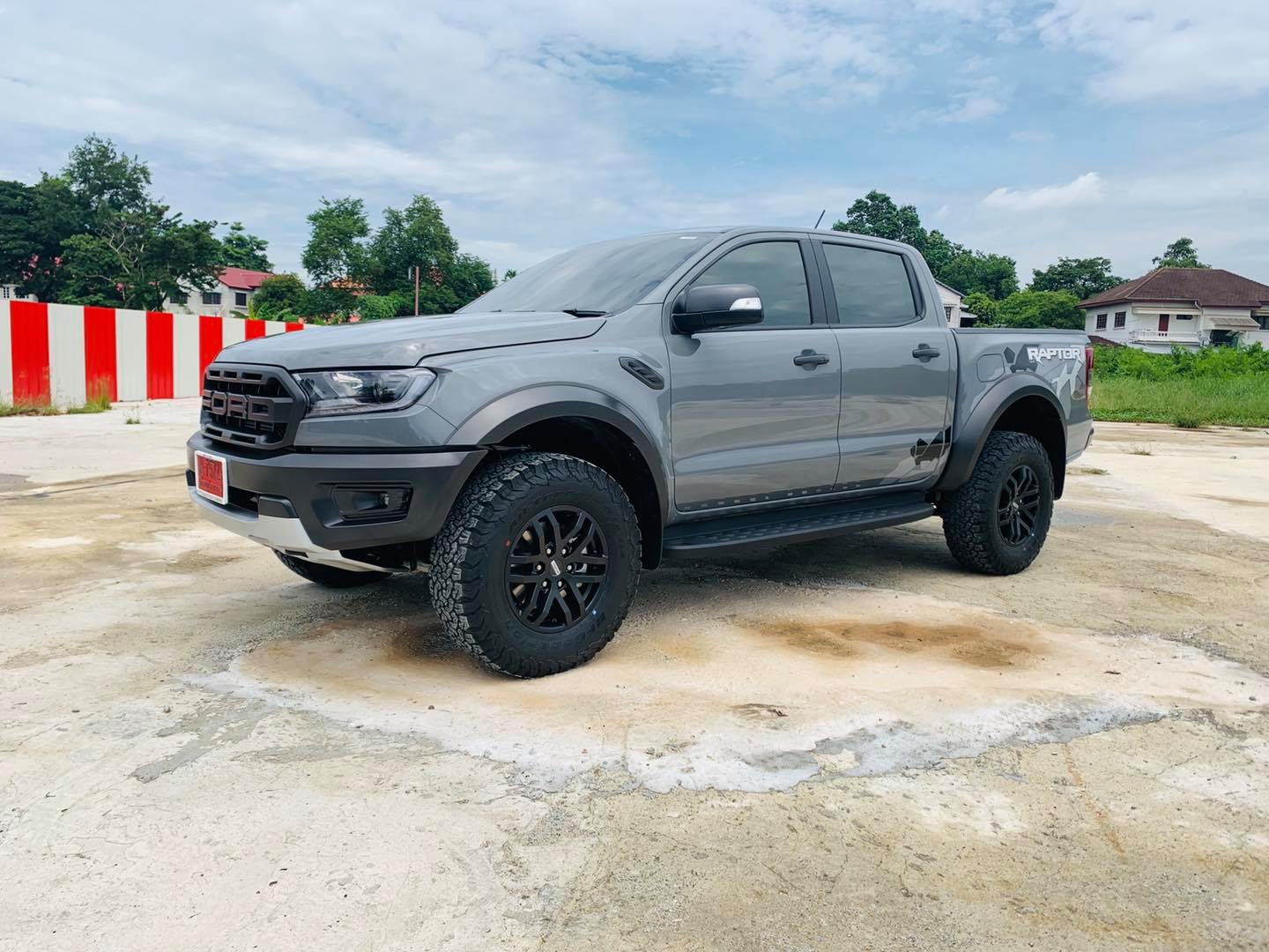 💁🏻 ️ Raptor 2.0 Bi-turbo 4x4 โฉม... - ฟอร์ดทวีวัฒนาFordOnline | Facebook