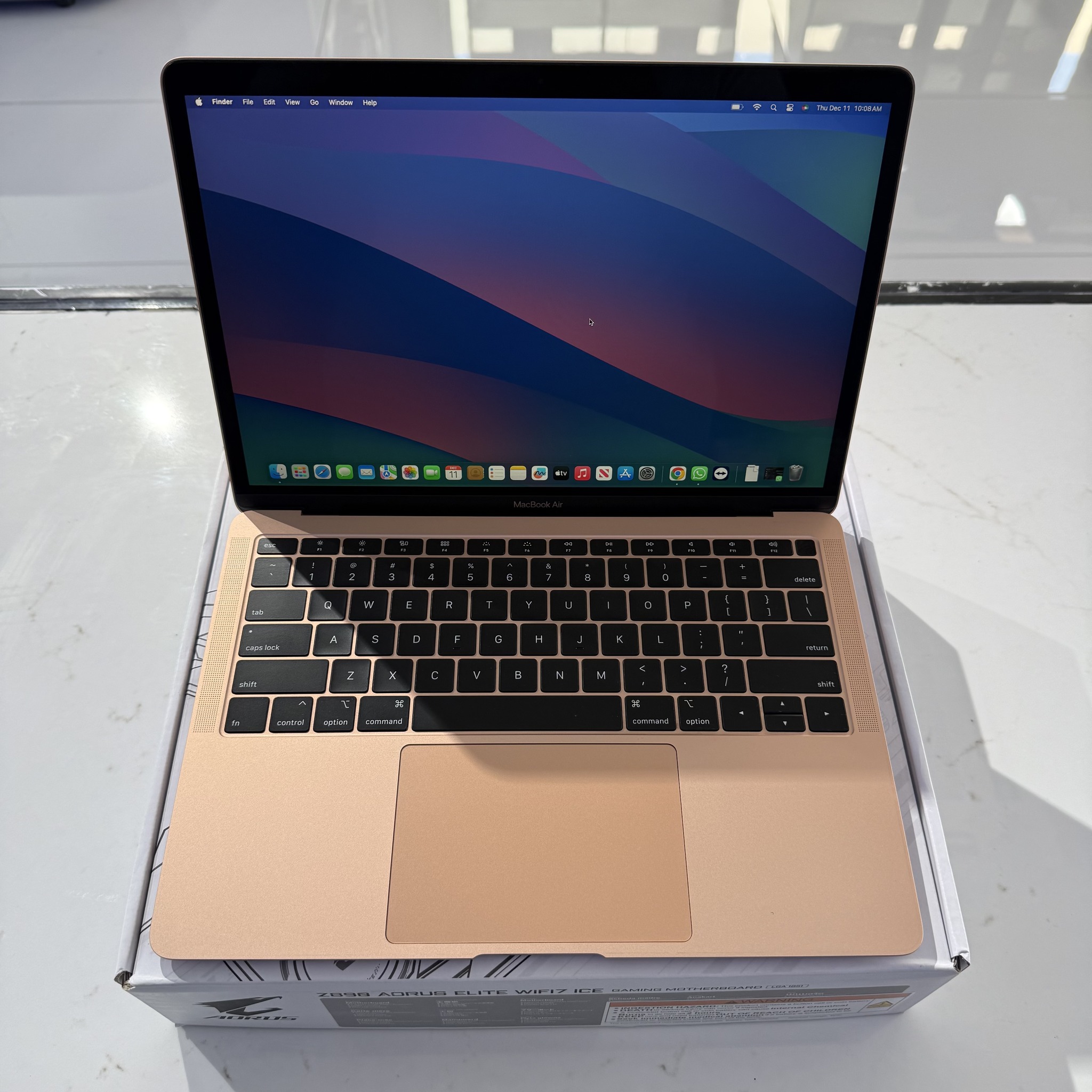 Apple MacBook Air Price - $2500.00 Details Year - 2018 Size - 13 