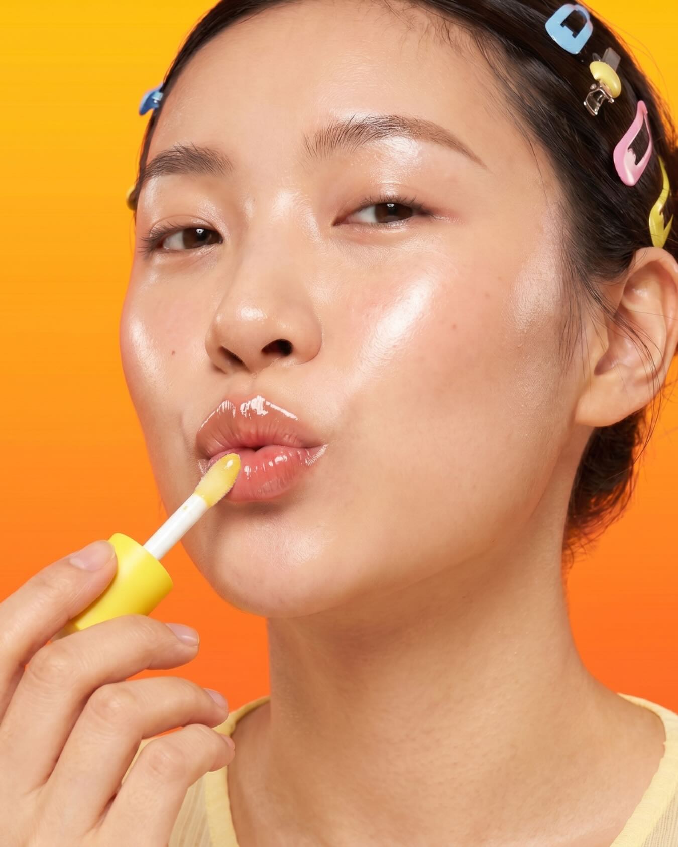 can i apply vitamin c on lips For your mornings that don't leave time for makeup. Just a swipe of The Mother of All Lip Oil in + Turmeric. Real ingredients. Real results. #HandmadeHeroes #MotherOfAllLipOil #VitaminCTurmeric #LipOil # face moisturizer MULTIPACKS - choose your pack⬇:4 PACK BUNDLE Did I pin incorrectly