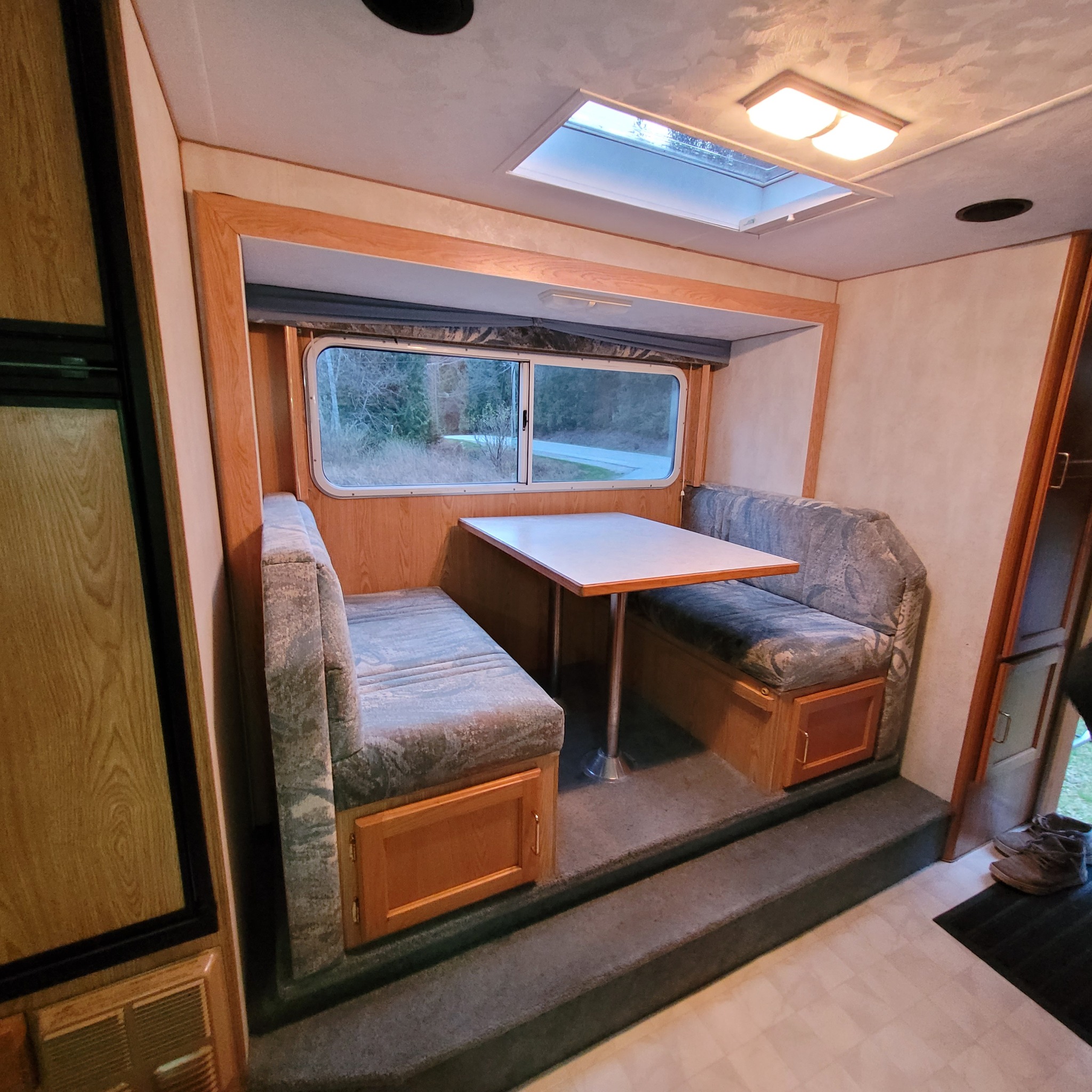 2001 SNOWBIRD SUPER SLIDE - RVs & Campers - Roberts Creek, British ...