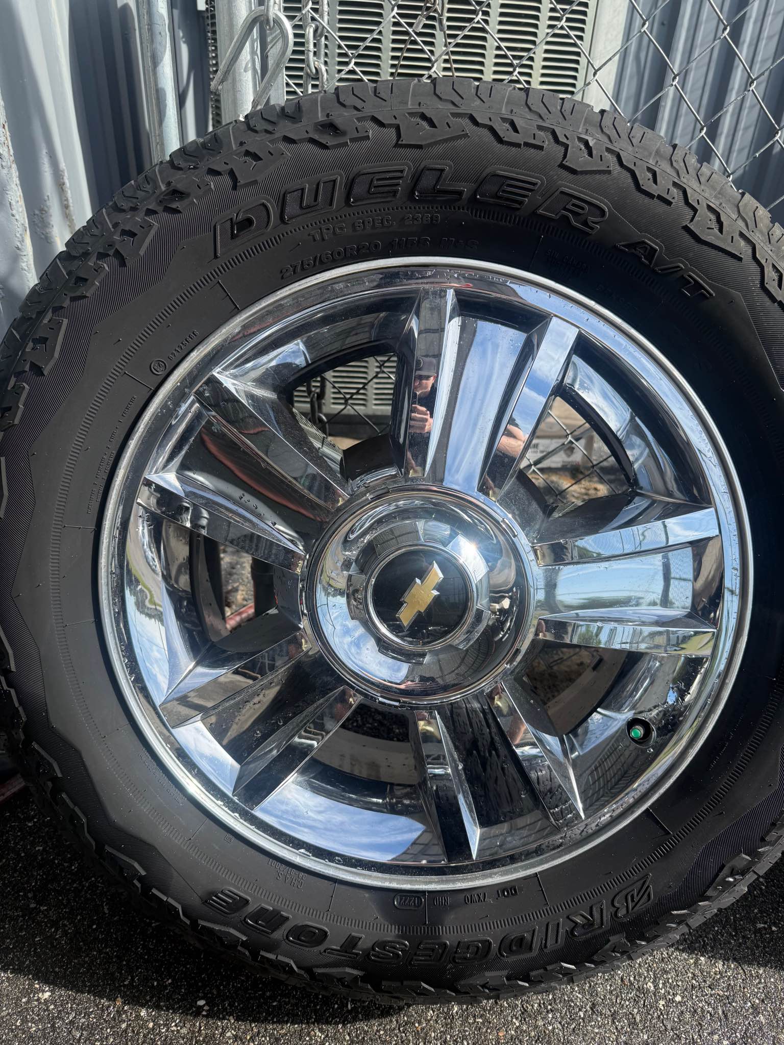 Best HD Pictures about  Chevy Silverado Stock Rims  with No AI Images