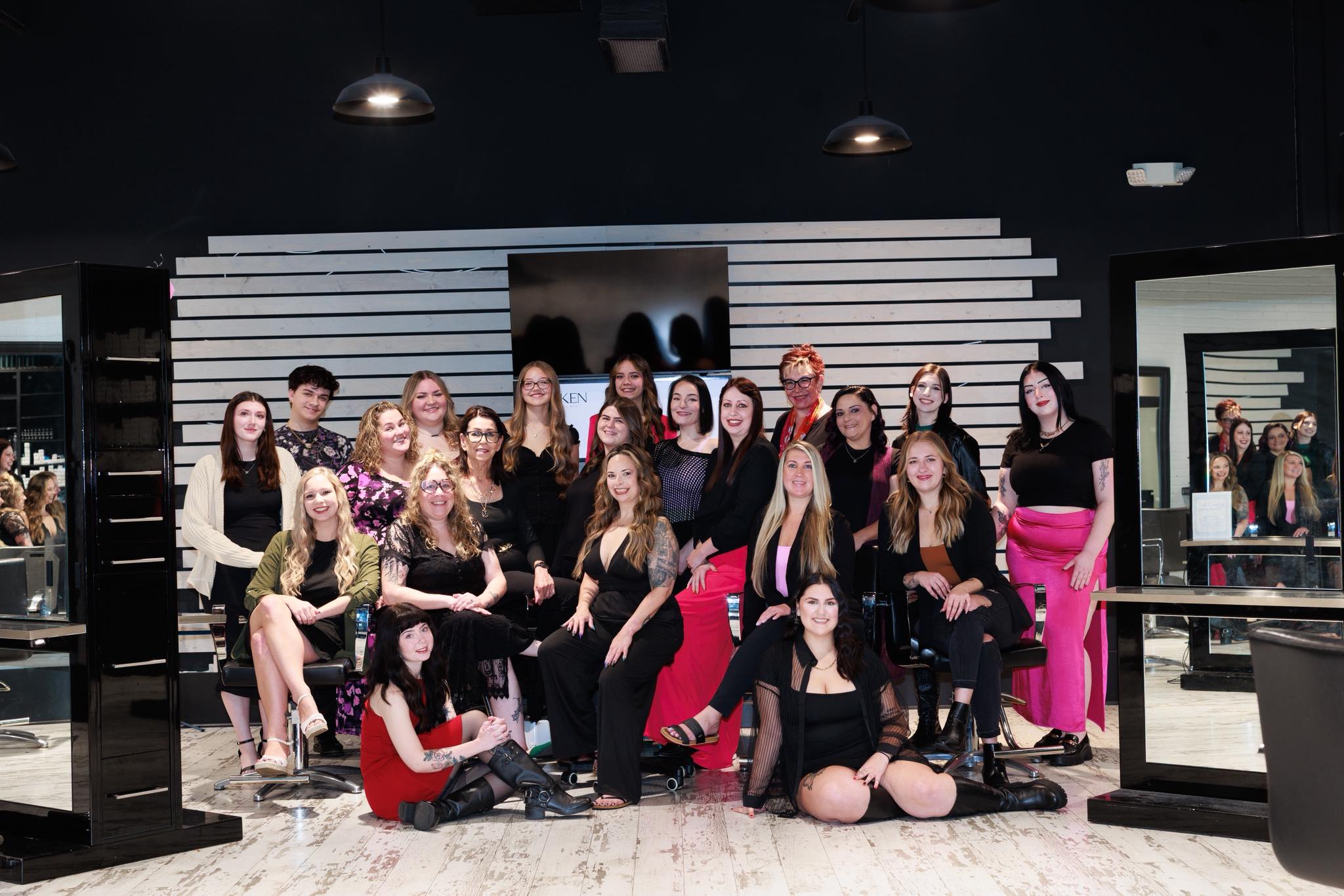 Vivid Salon Linthicum | Linthicum MD