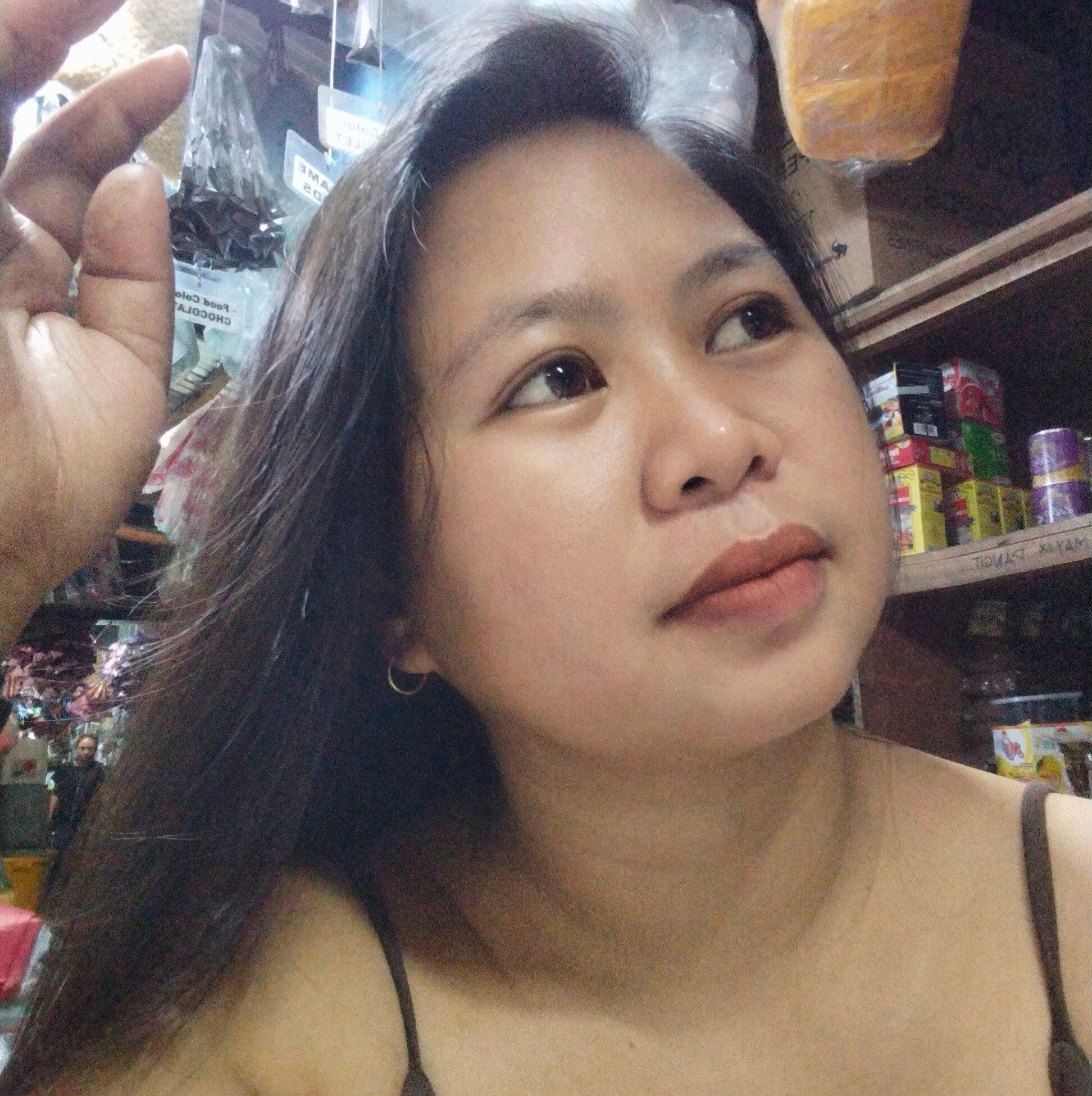 Tutuki dili na nimo Mamalayan nga naka smile naka ug apil🤭😂😂🥰🥰🥰 Roselyn ...