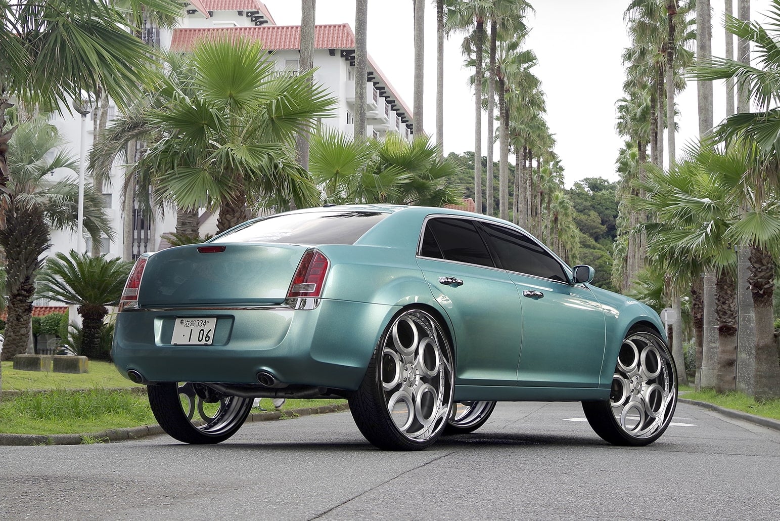 Chrysler 300 on 30